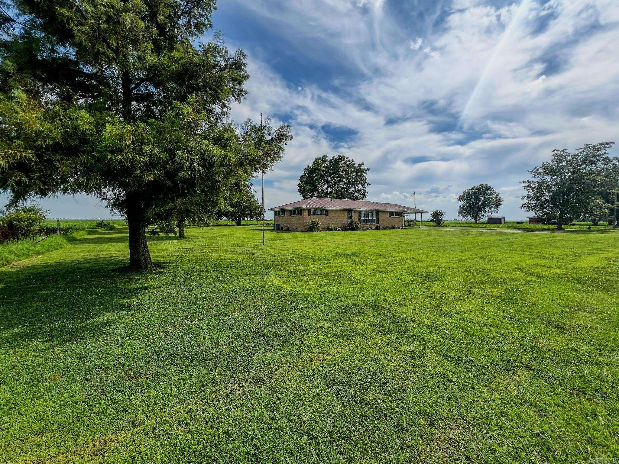 560 E State  Caraway, AR