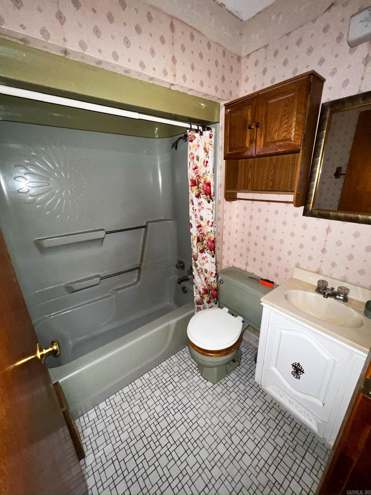 560 E State  Caraway, AR