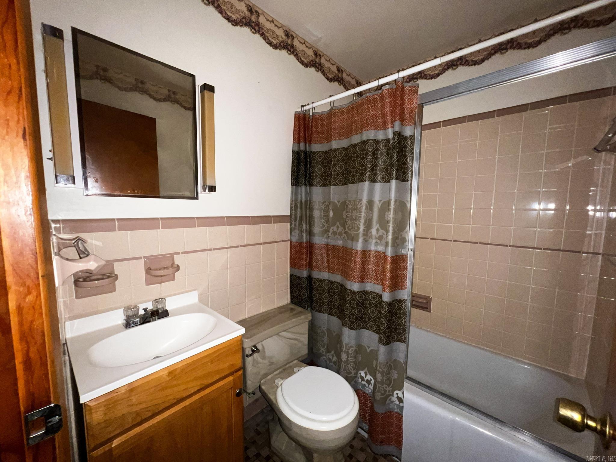 560 E State  Caraway, AR