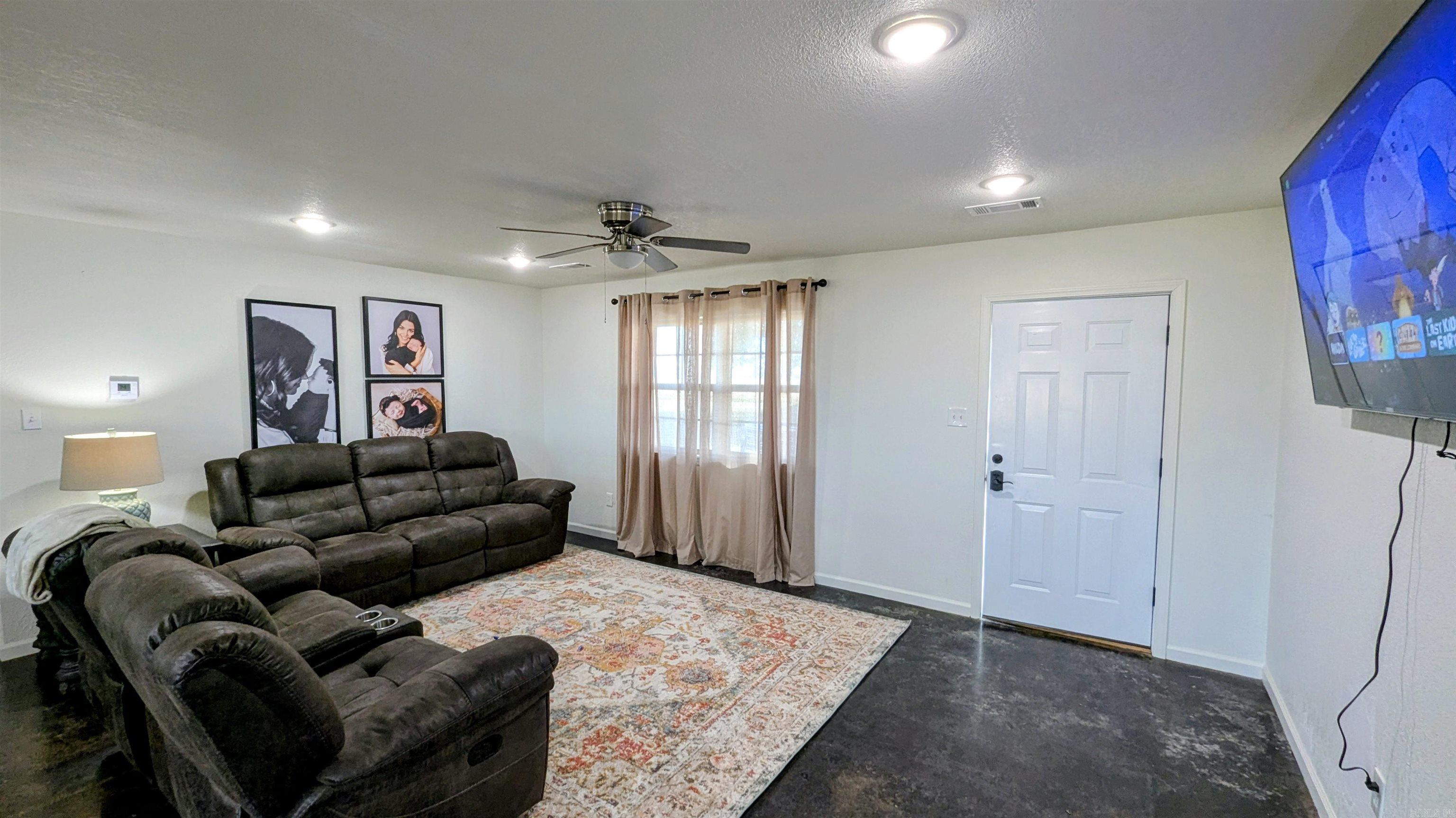 2355 Jackson 70  Swifton, AR