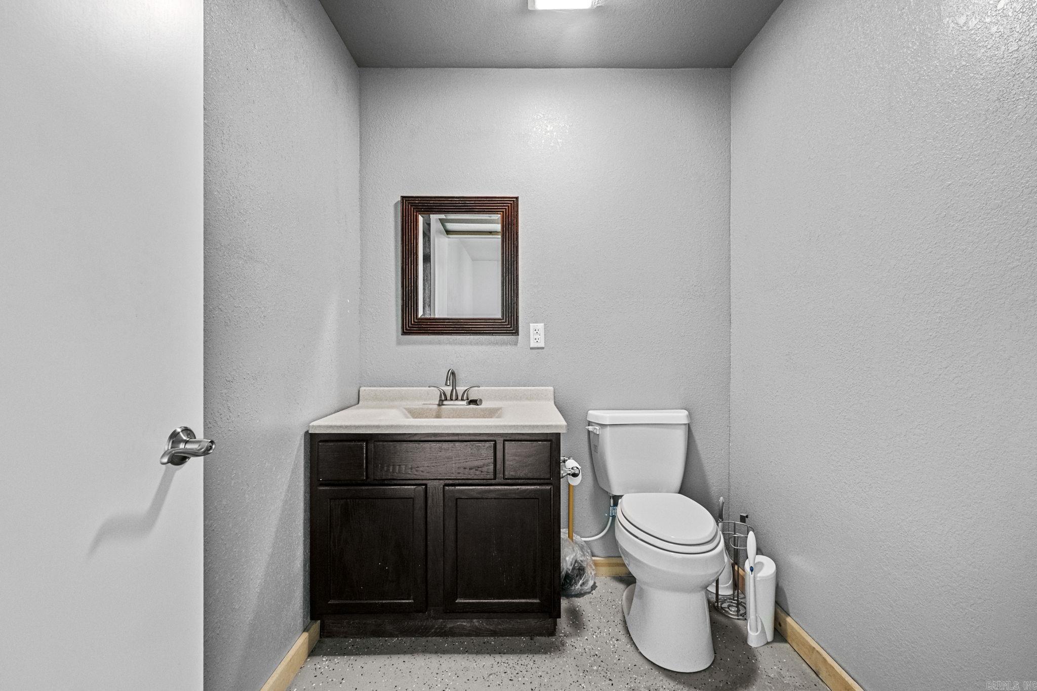 4888 W Highway 36  Searcy, AR