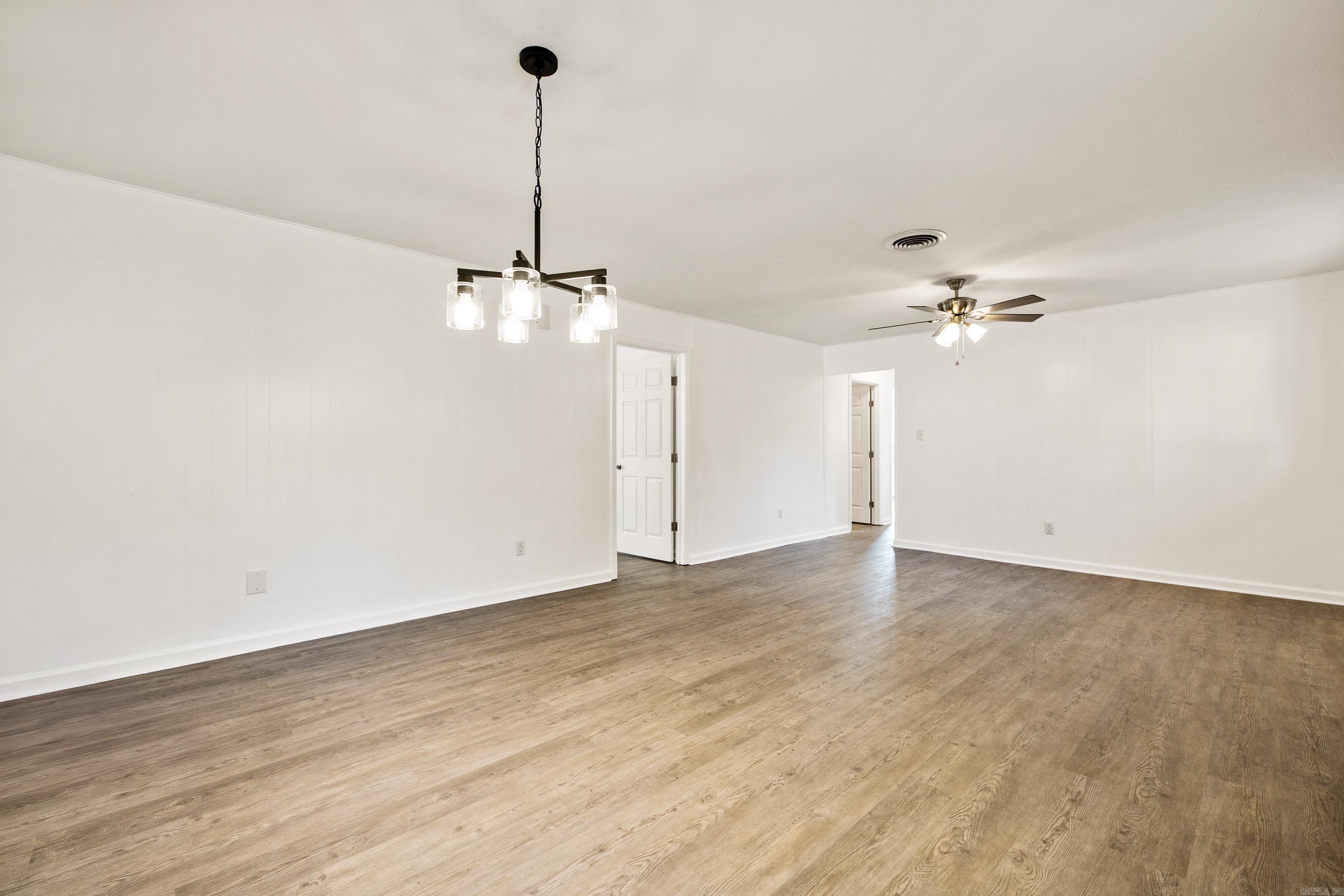 1522 Chris  Benton, AR