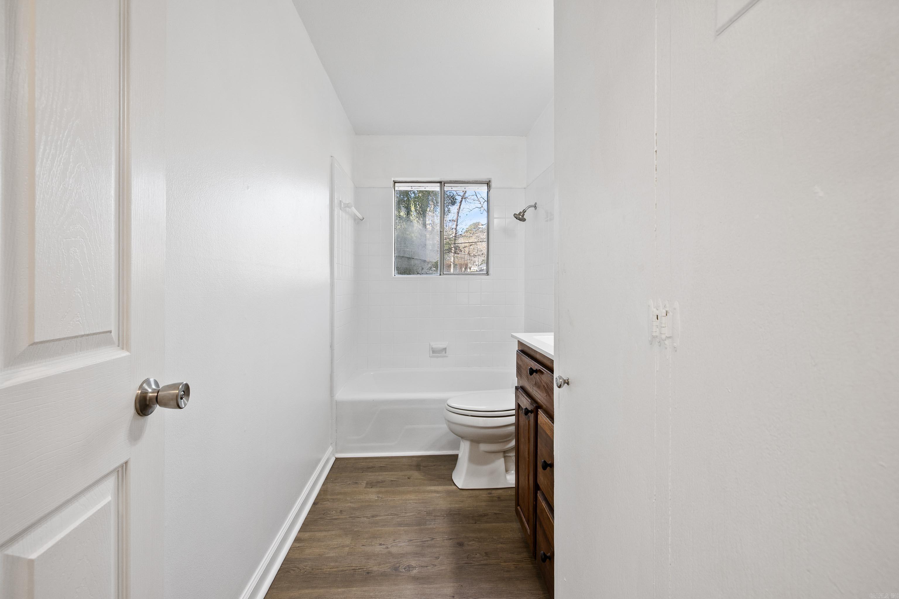 1522 Chris  Benton, AR