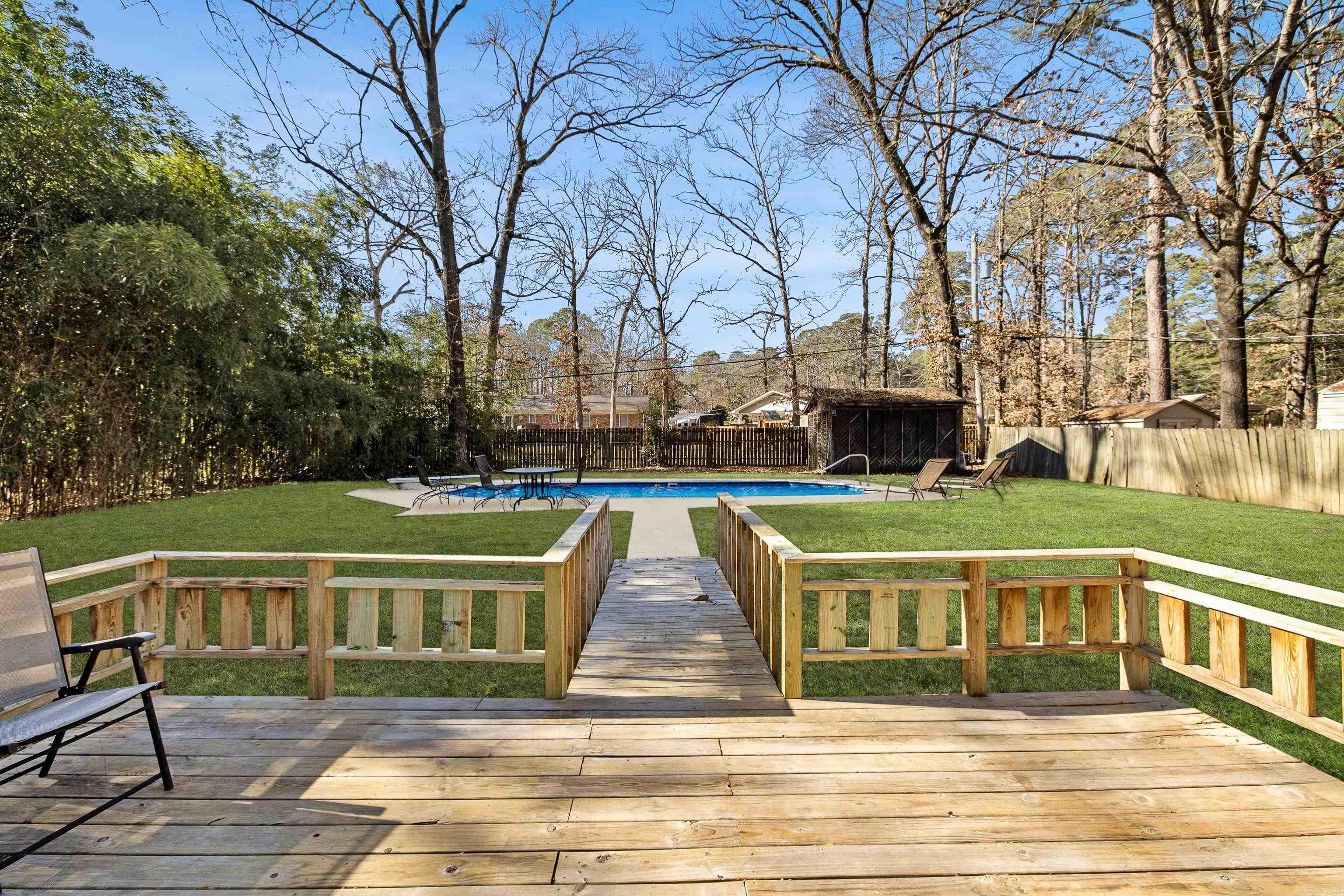 1522 Chris  Benton, AR