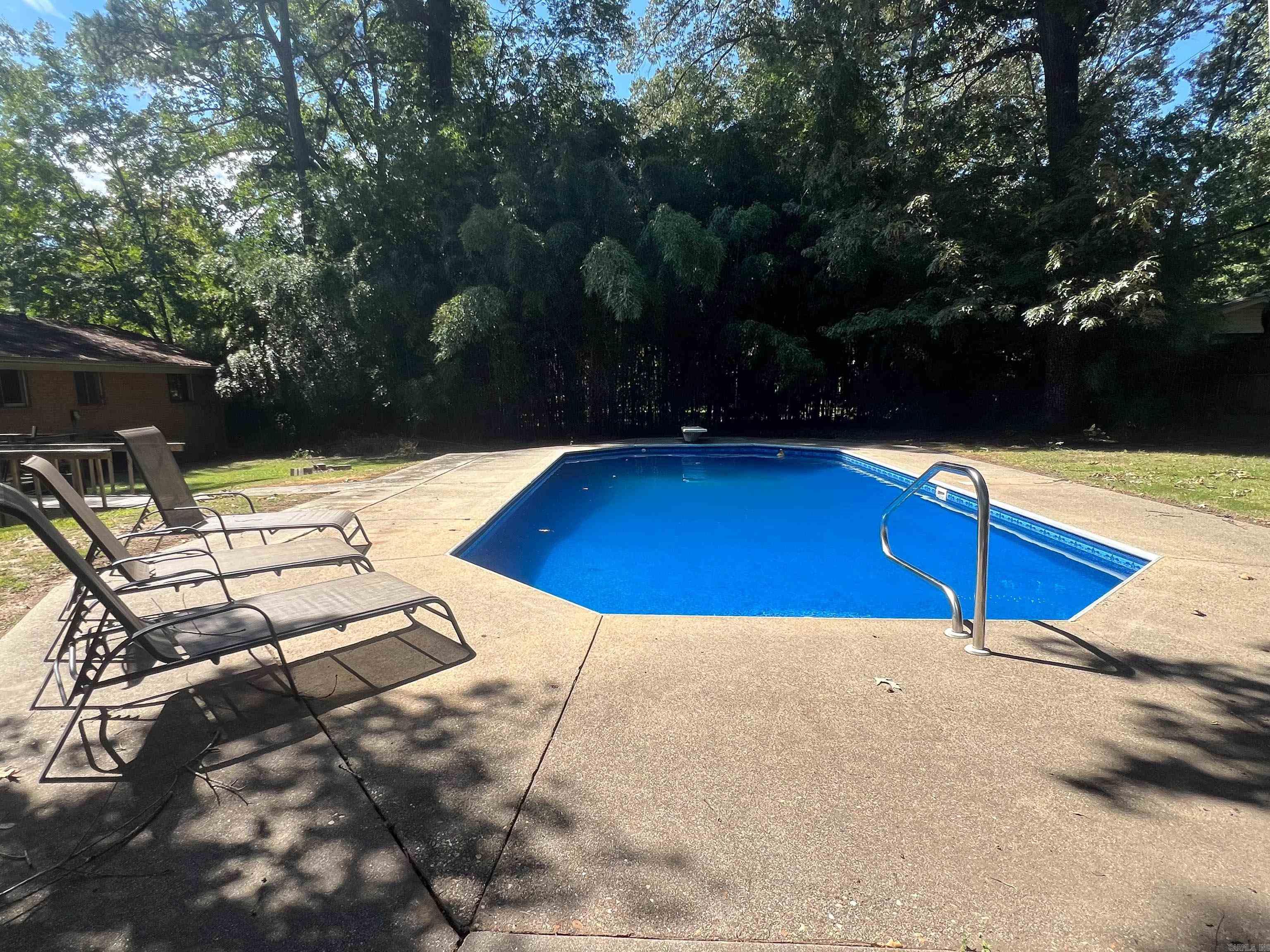 1522 Chris  Benton, AR