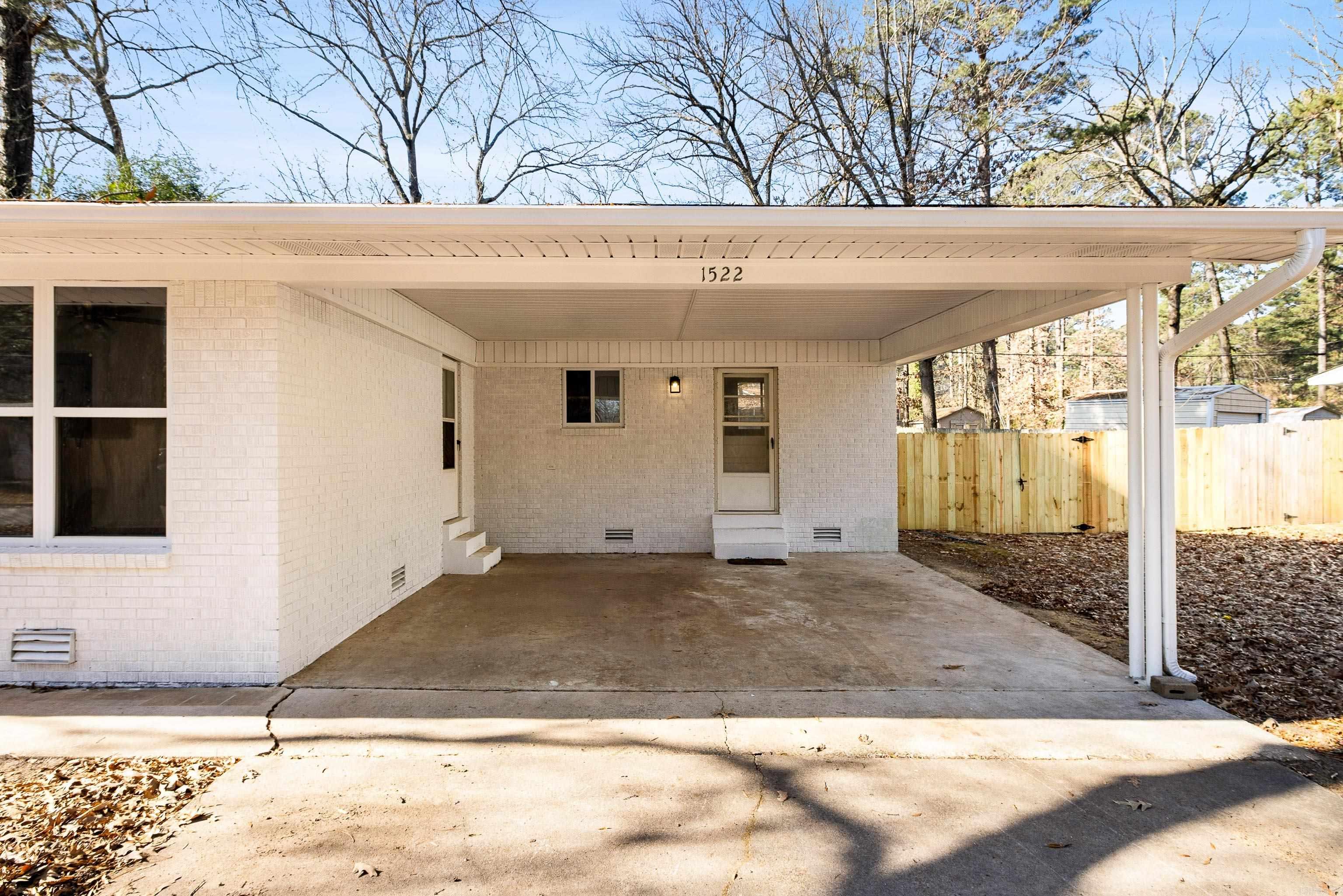 1522 Chris  Benton, AR