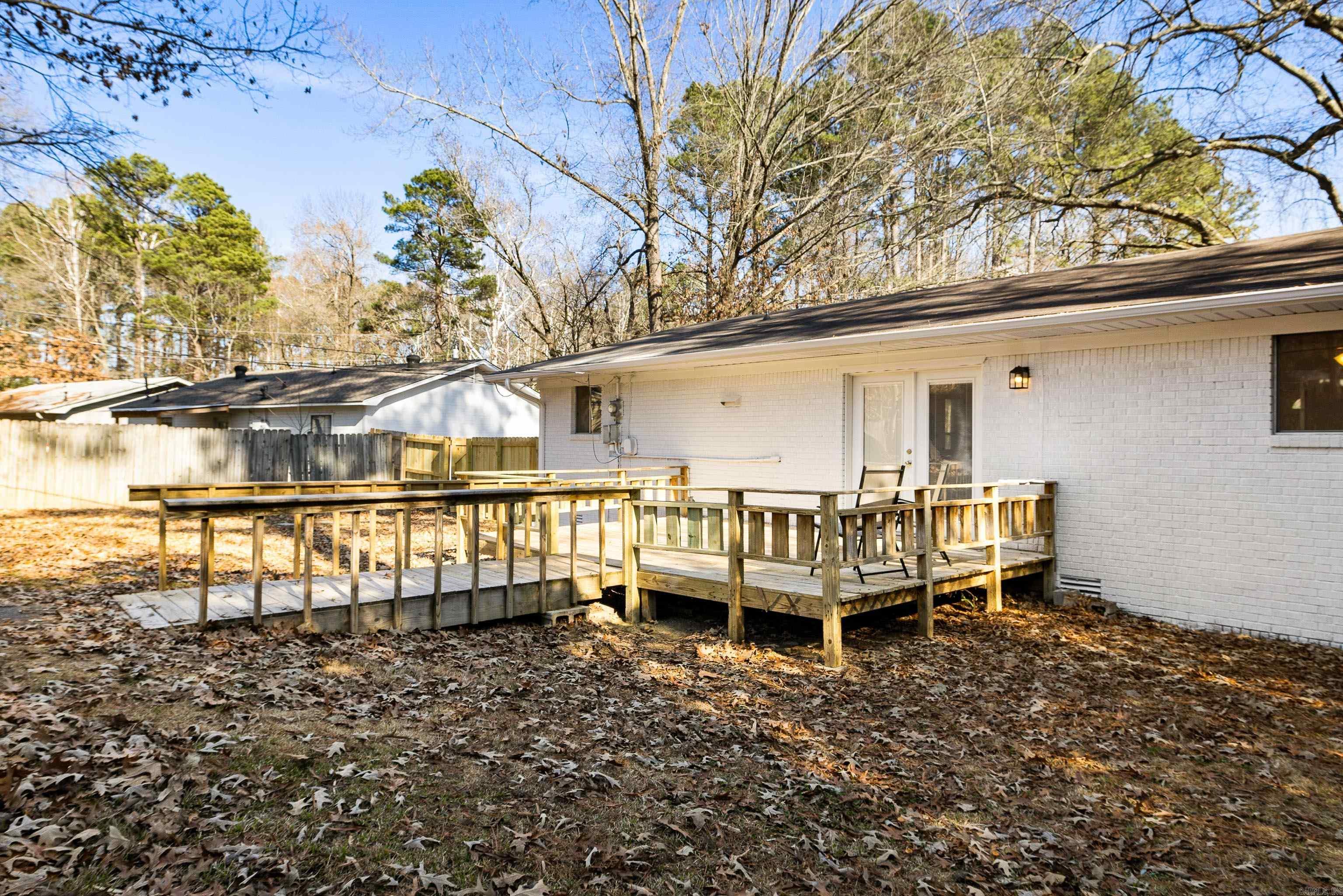 1522 Chris  Benton, AR