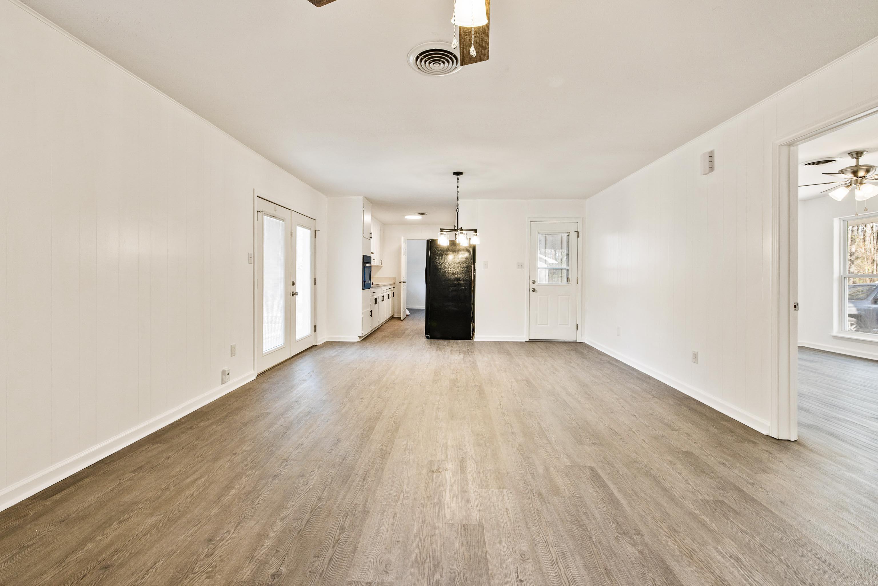 1522 Chris  Benton, AR