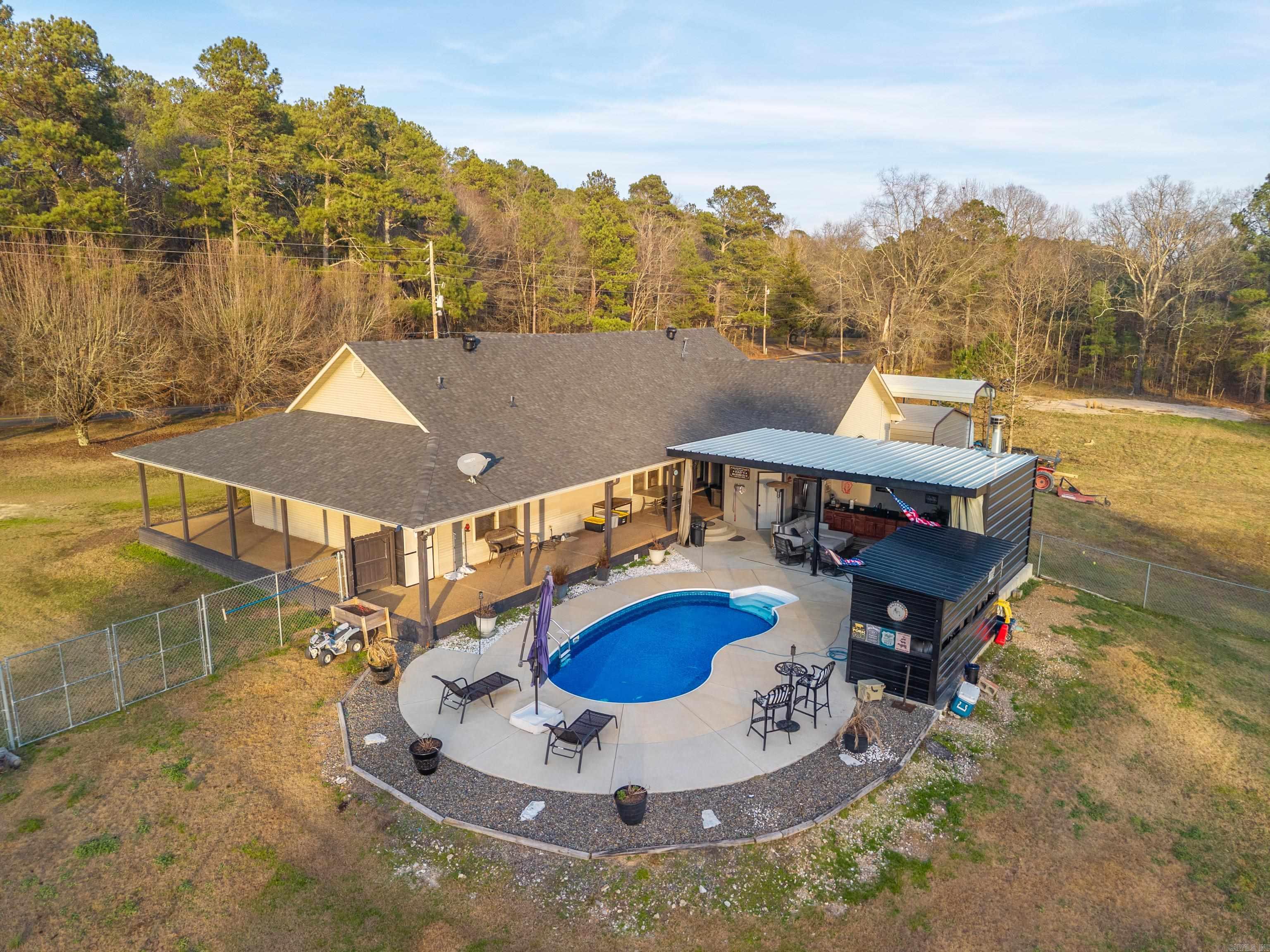 2003 N Moore Road Hot Springs, AR 71913