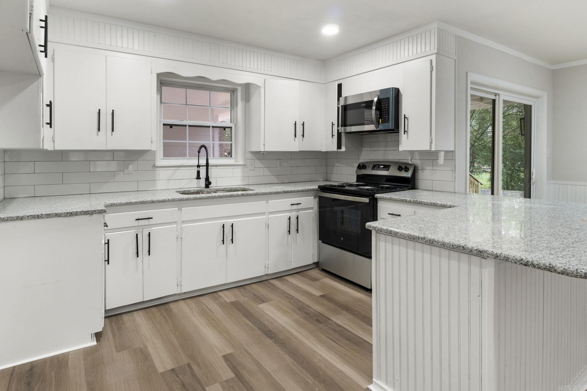 1702 Lynnwood  Benton, AR