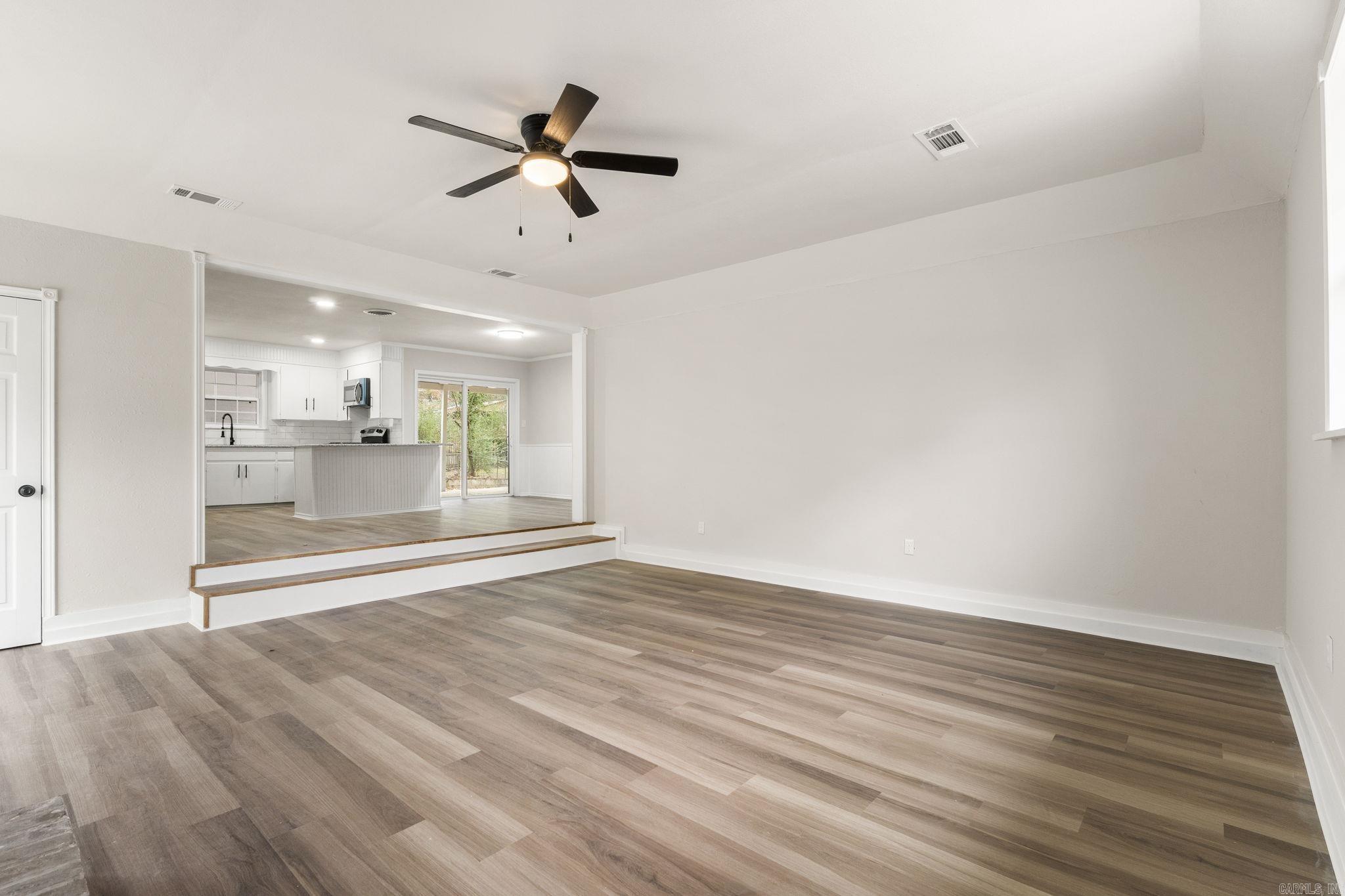 1702 Lynnwood Drive Benton, AR 72015