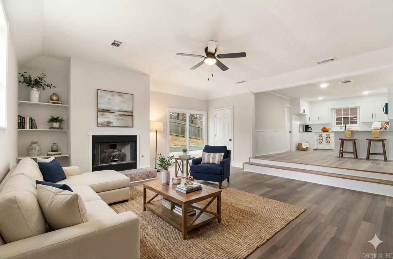 1702 Lynnwood  Benton, AR