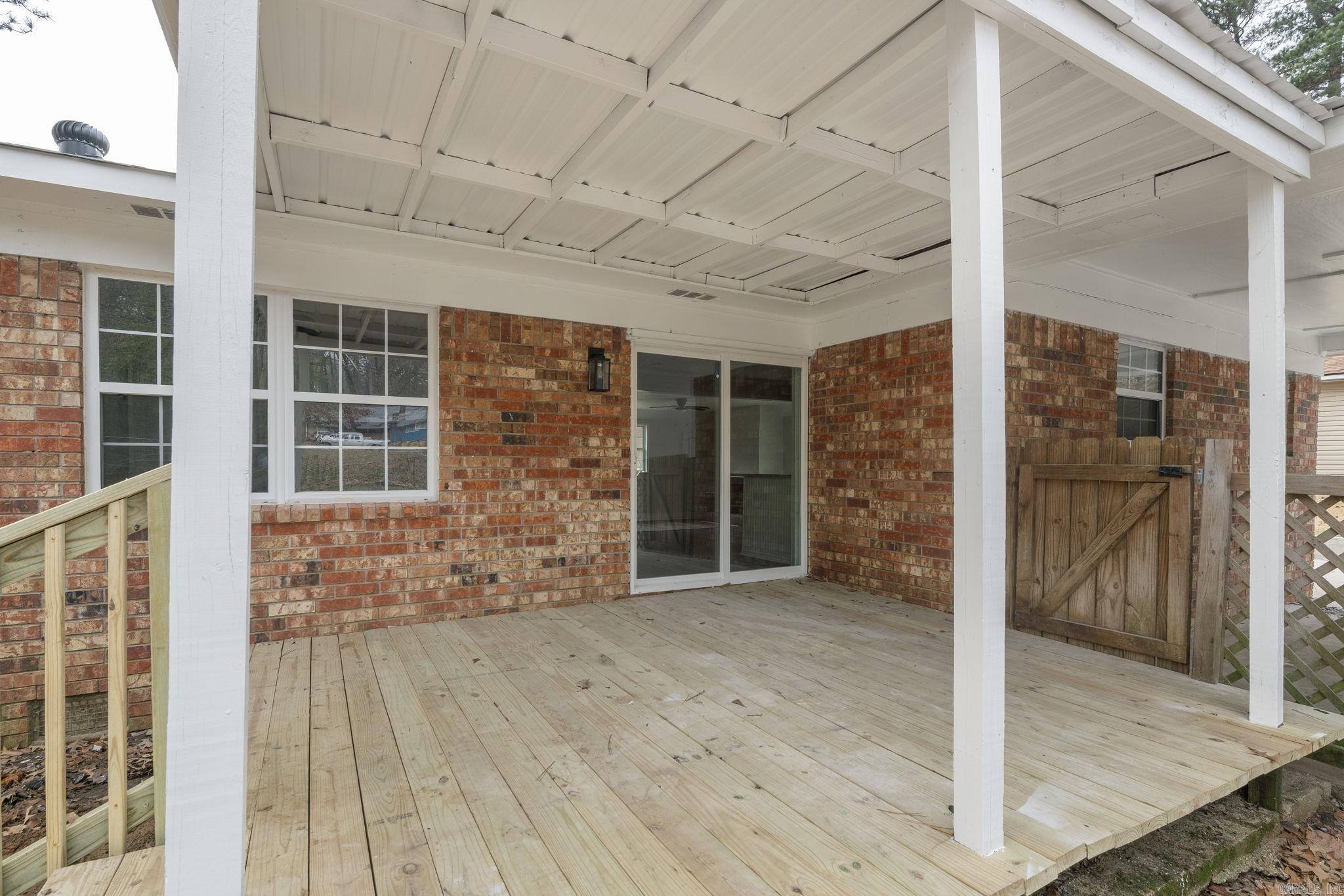 1702 Lynnwood Drive Benton, AR 72015