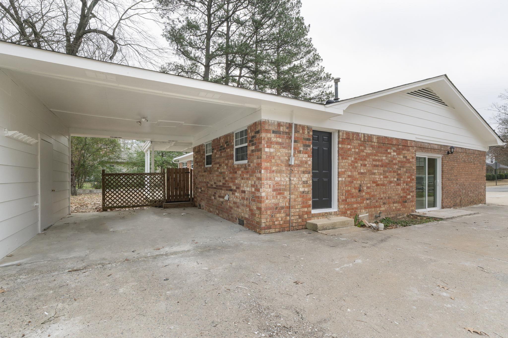 1702 Lynnwood  Benton, AR