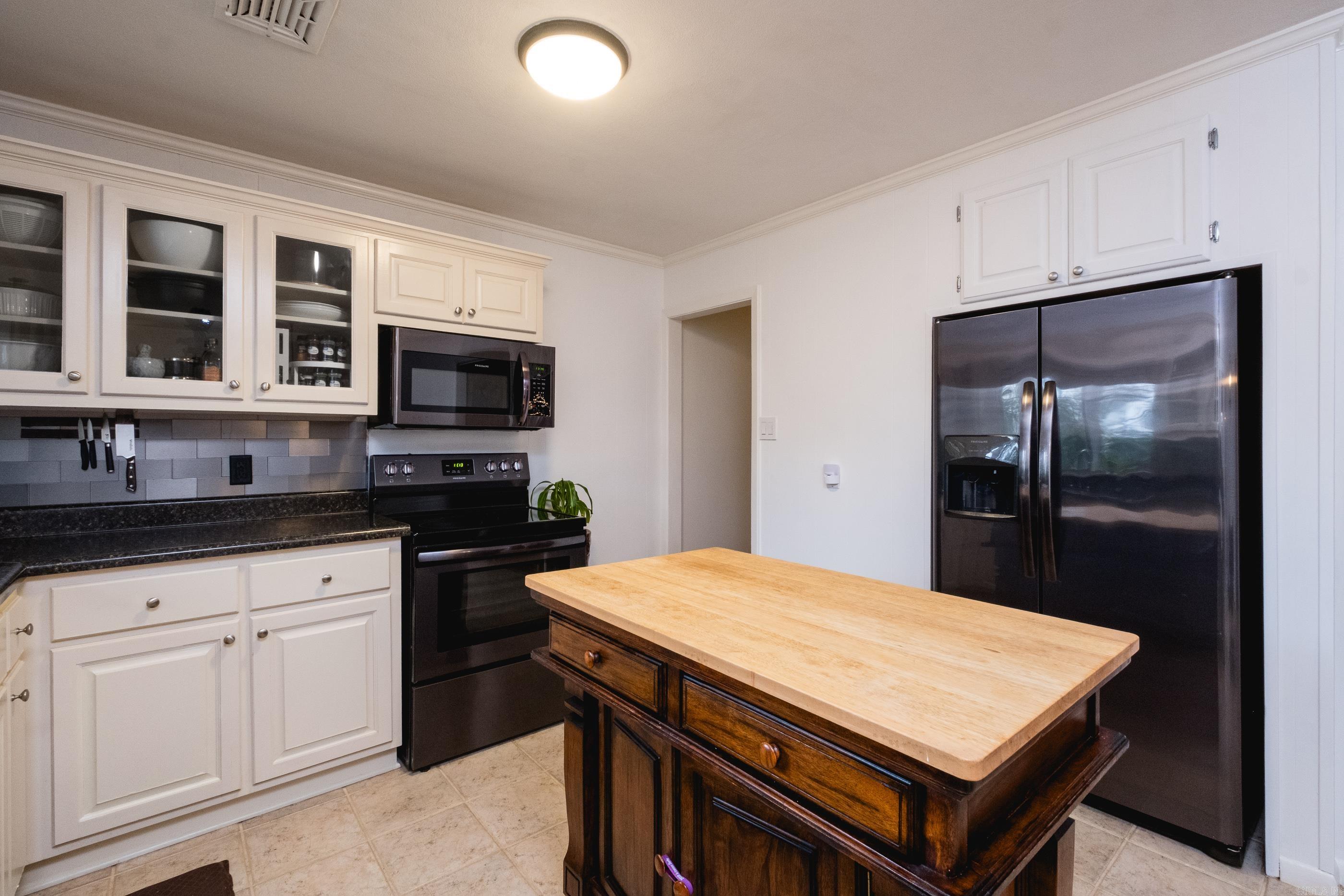 8309 Red Oak  Little Rock, AR