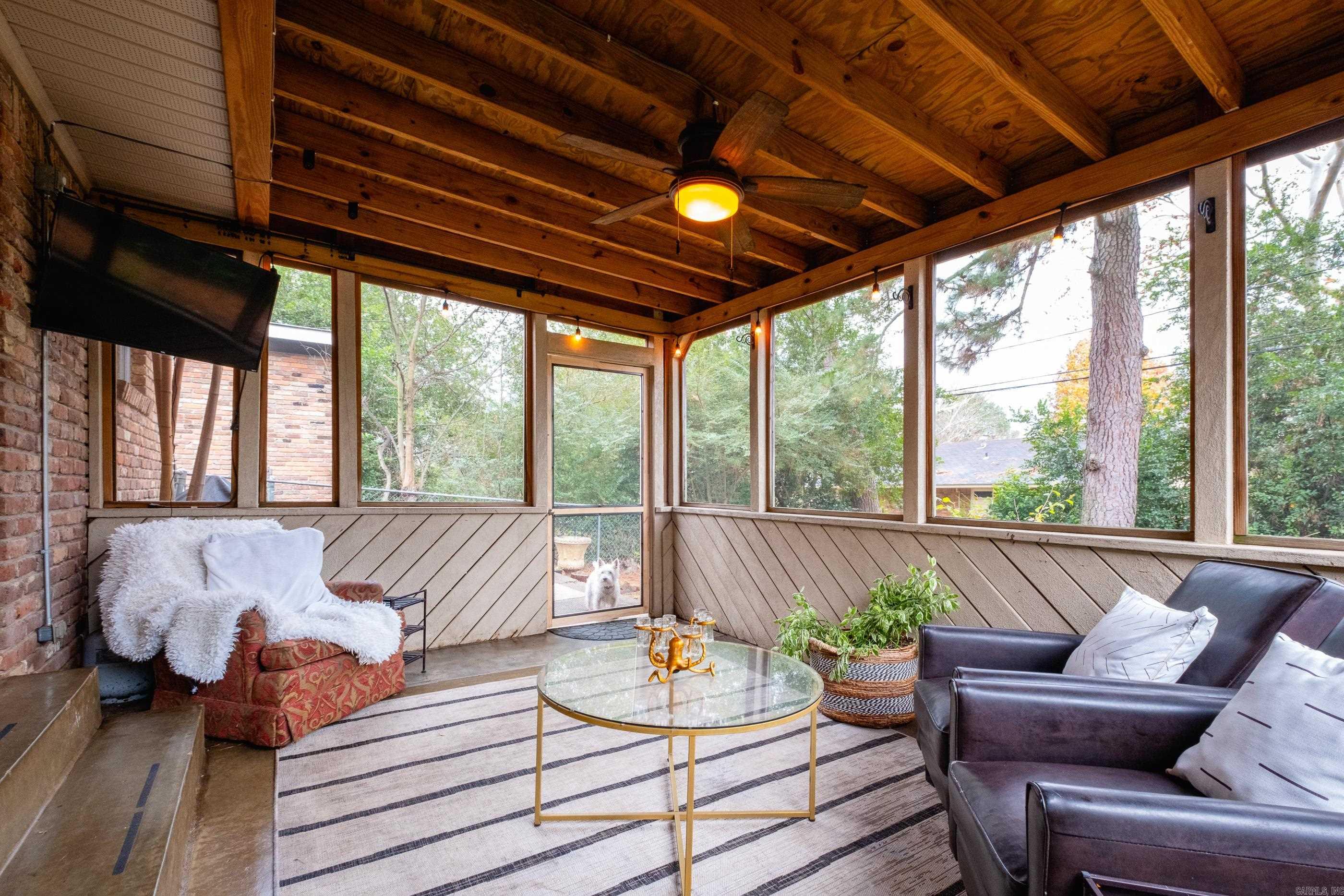 8309 Red Oak  Little Rock, AR