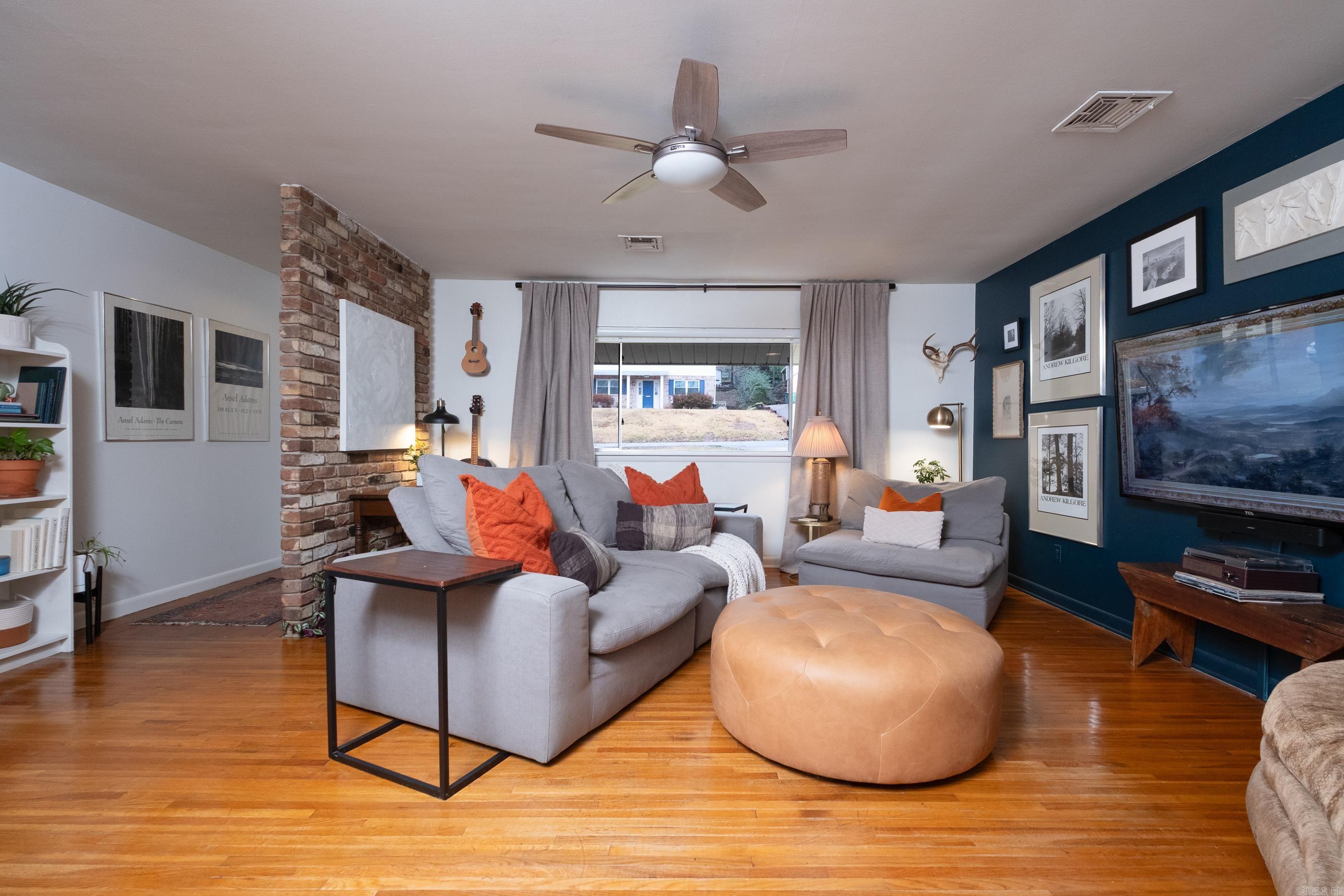 8309 Red Oak  Little Rock, AR