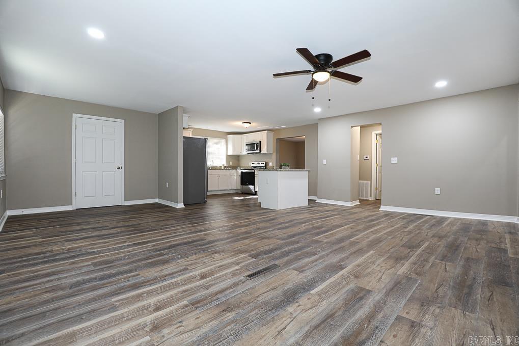 711 SHENANDOAH ROAD  Benton, AR