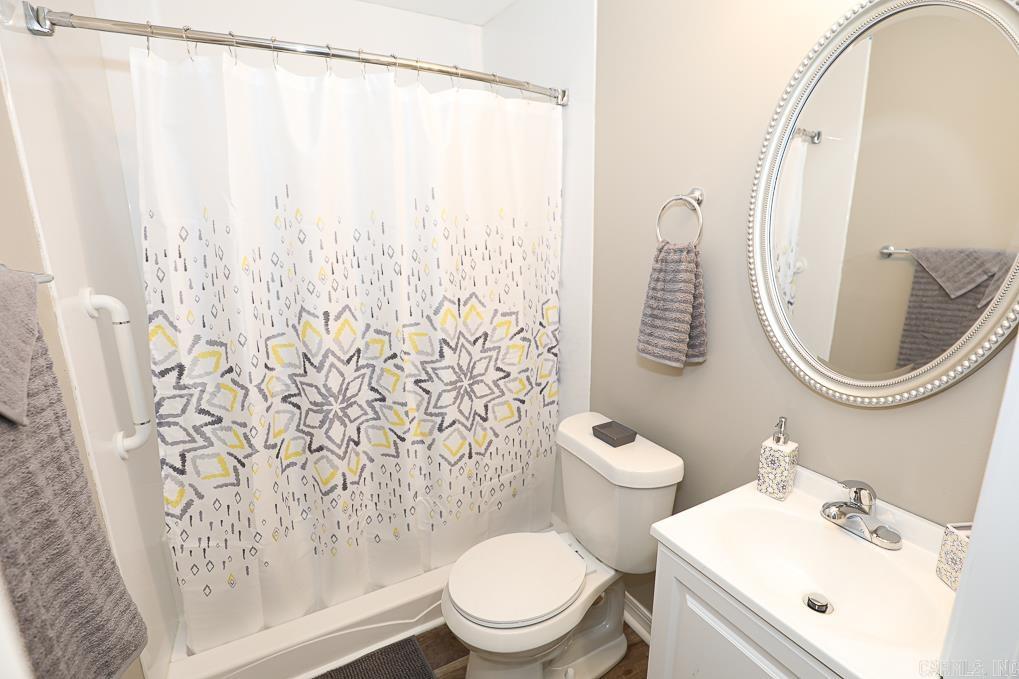 711 SHENANDOAH ROAD  Benton, AR