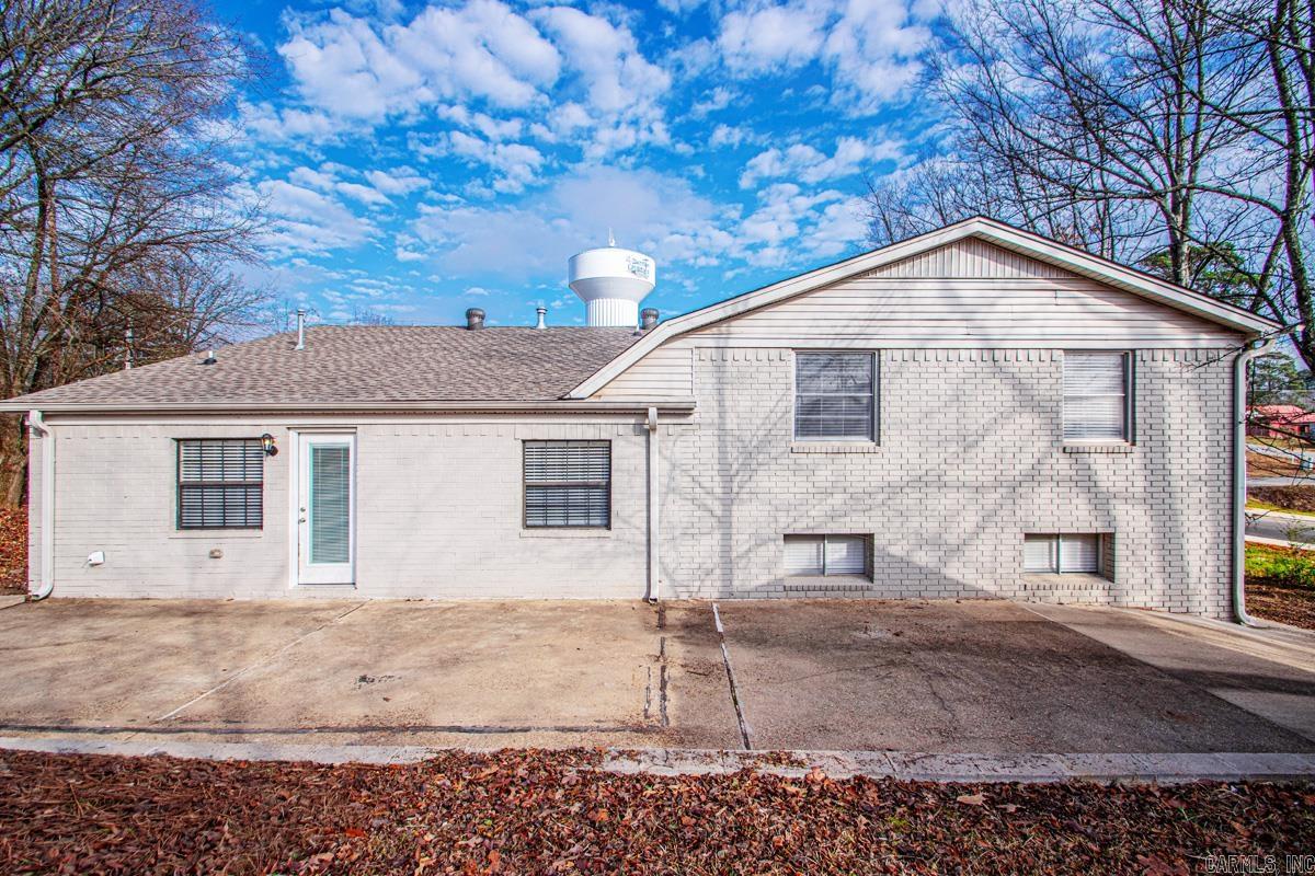 711 SHENANDOAH ROAD  Benton, AR