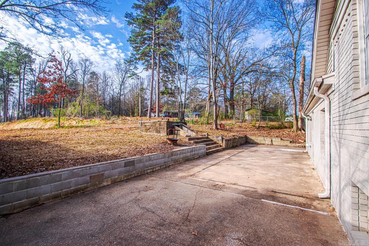 711 SHENANDOAH ROAD  Benton, AR