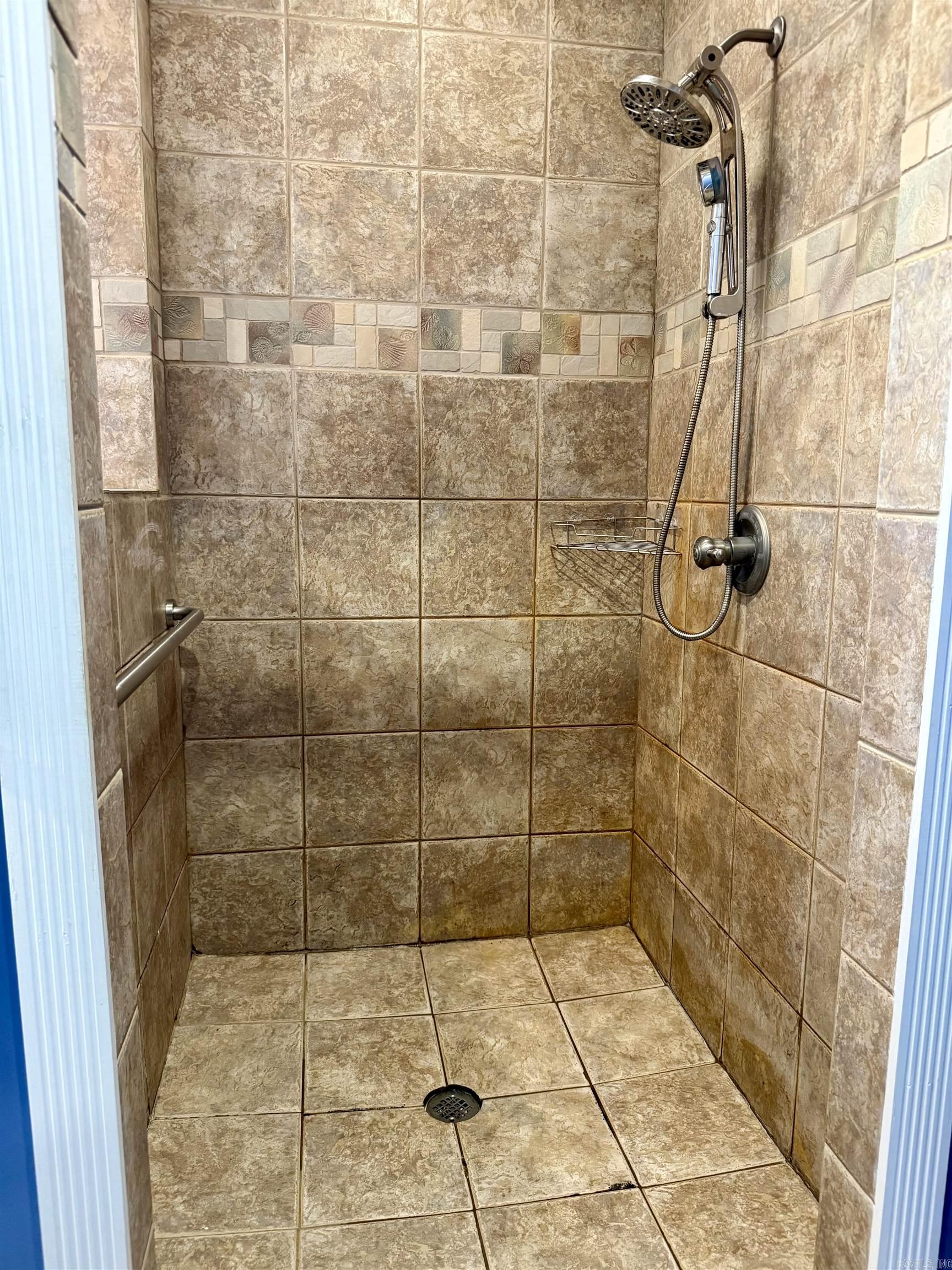 1100 N 75  Paragould, AR