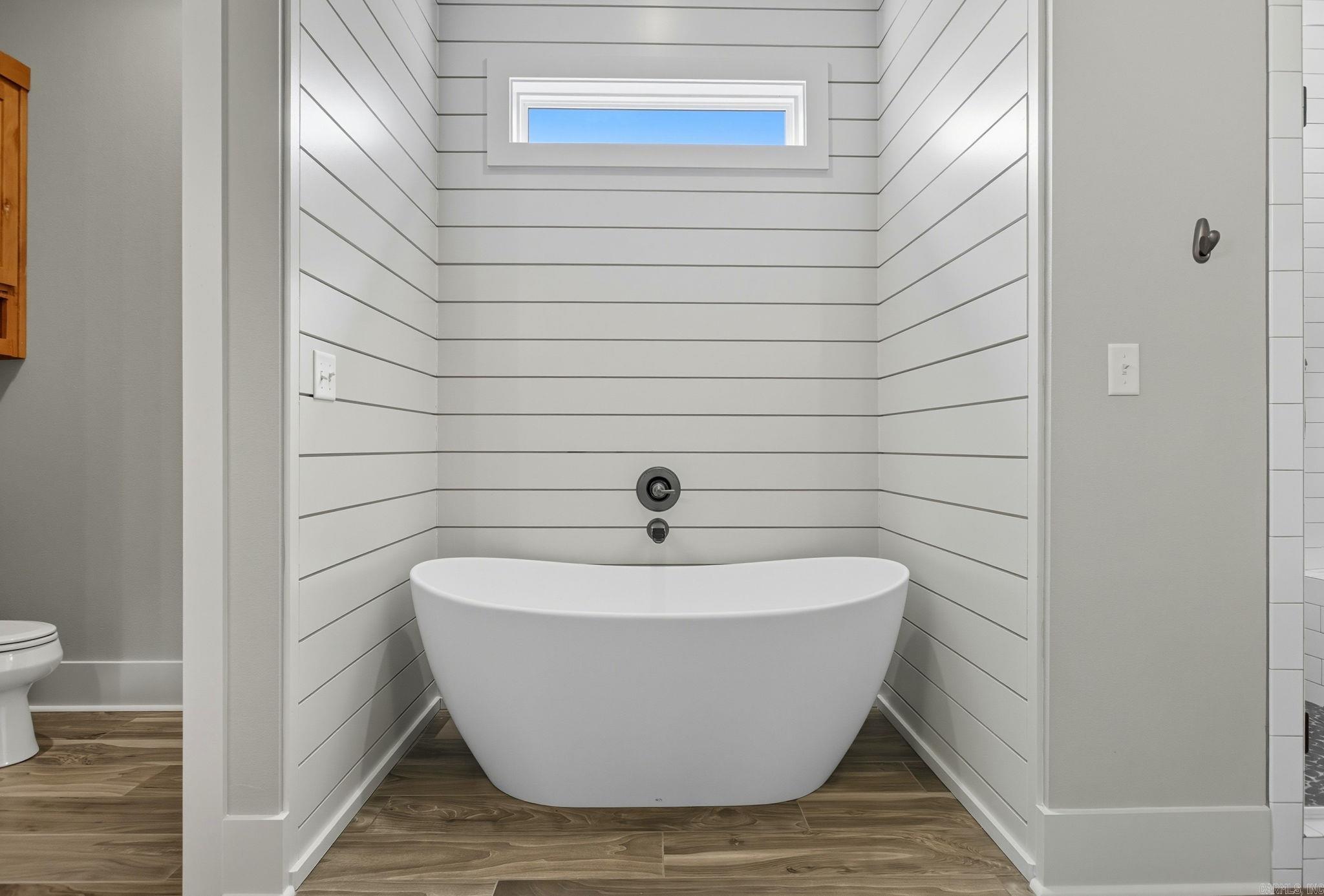 802 Nature  Benton, AR