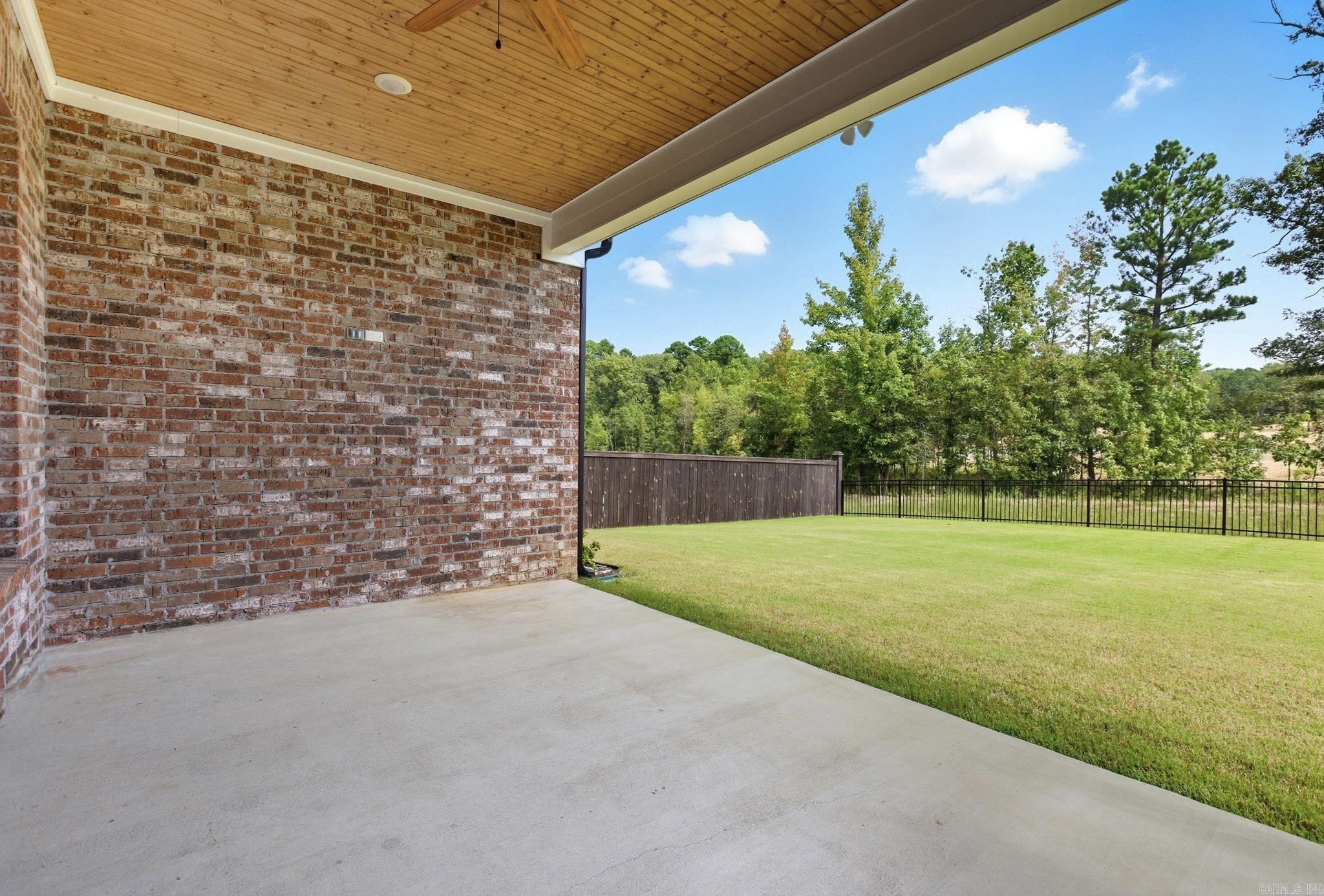 802 Nature  Benton, AR