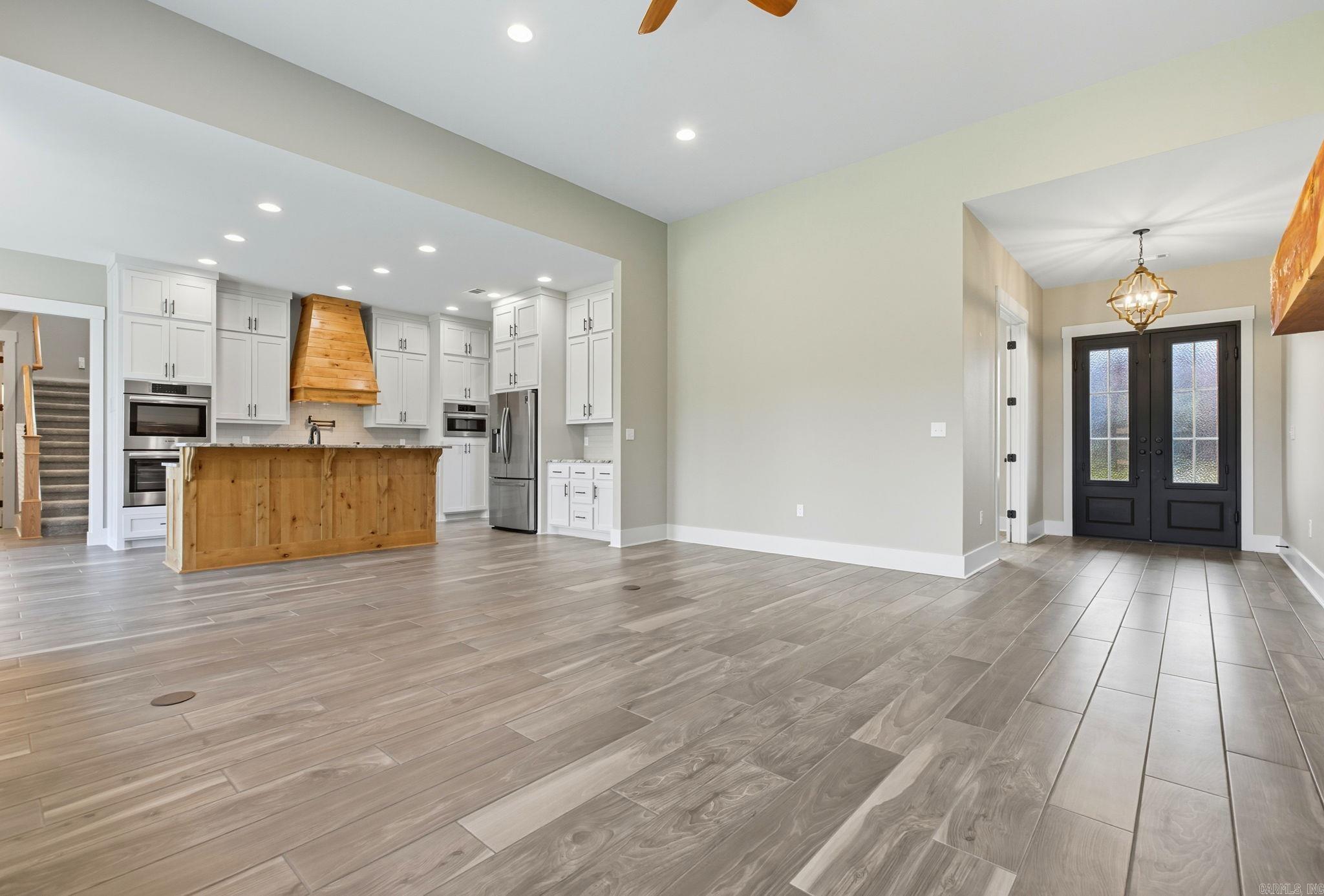 802 Nature  Benton, AR