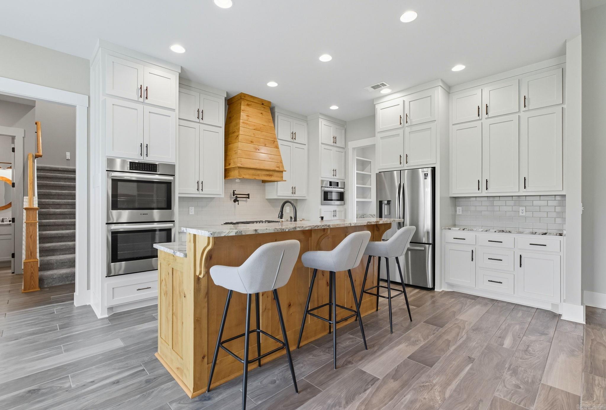 802 Nature  Benton, AR