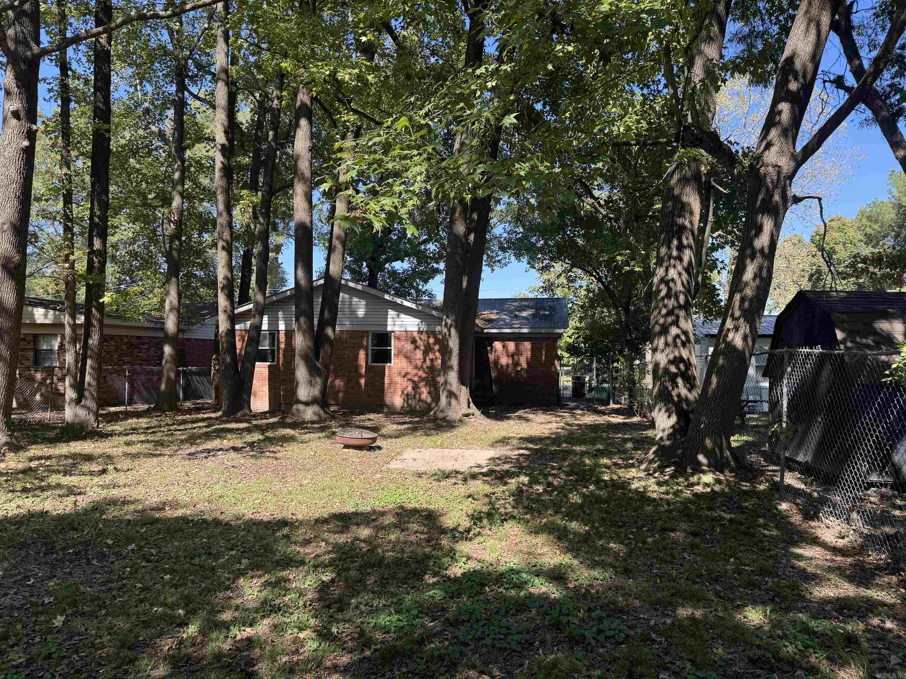 215 Pine Street Jonesboro, AR 72401