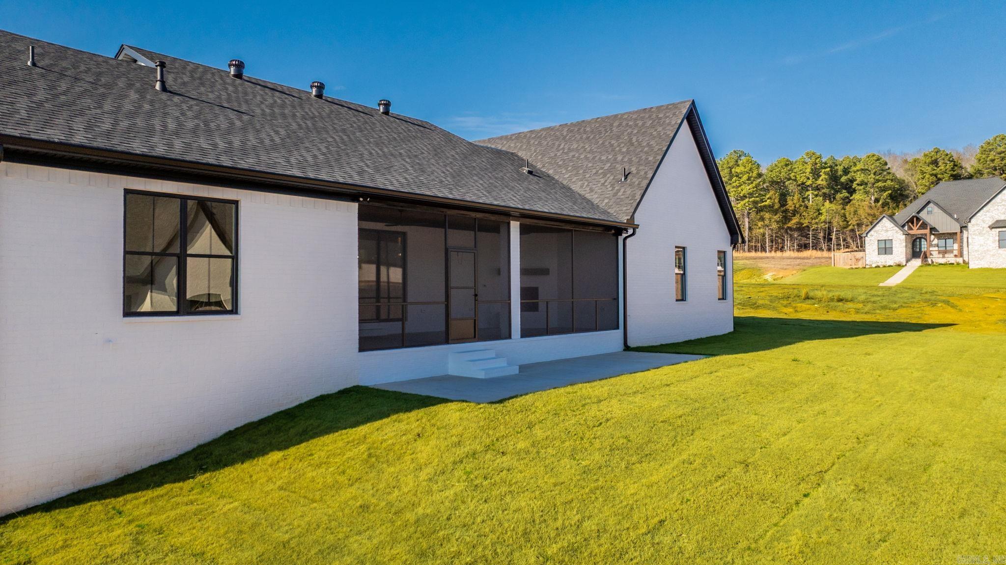 1670 DOLPHIN  Conway, AR