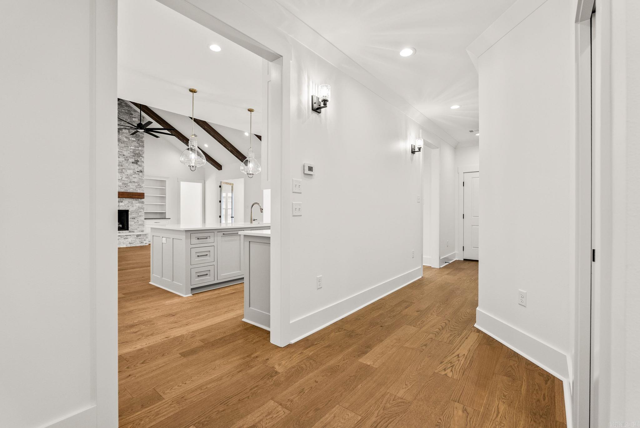 1670 DOLPHIN  Conway, AR