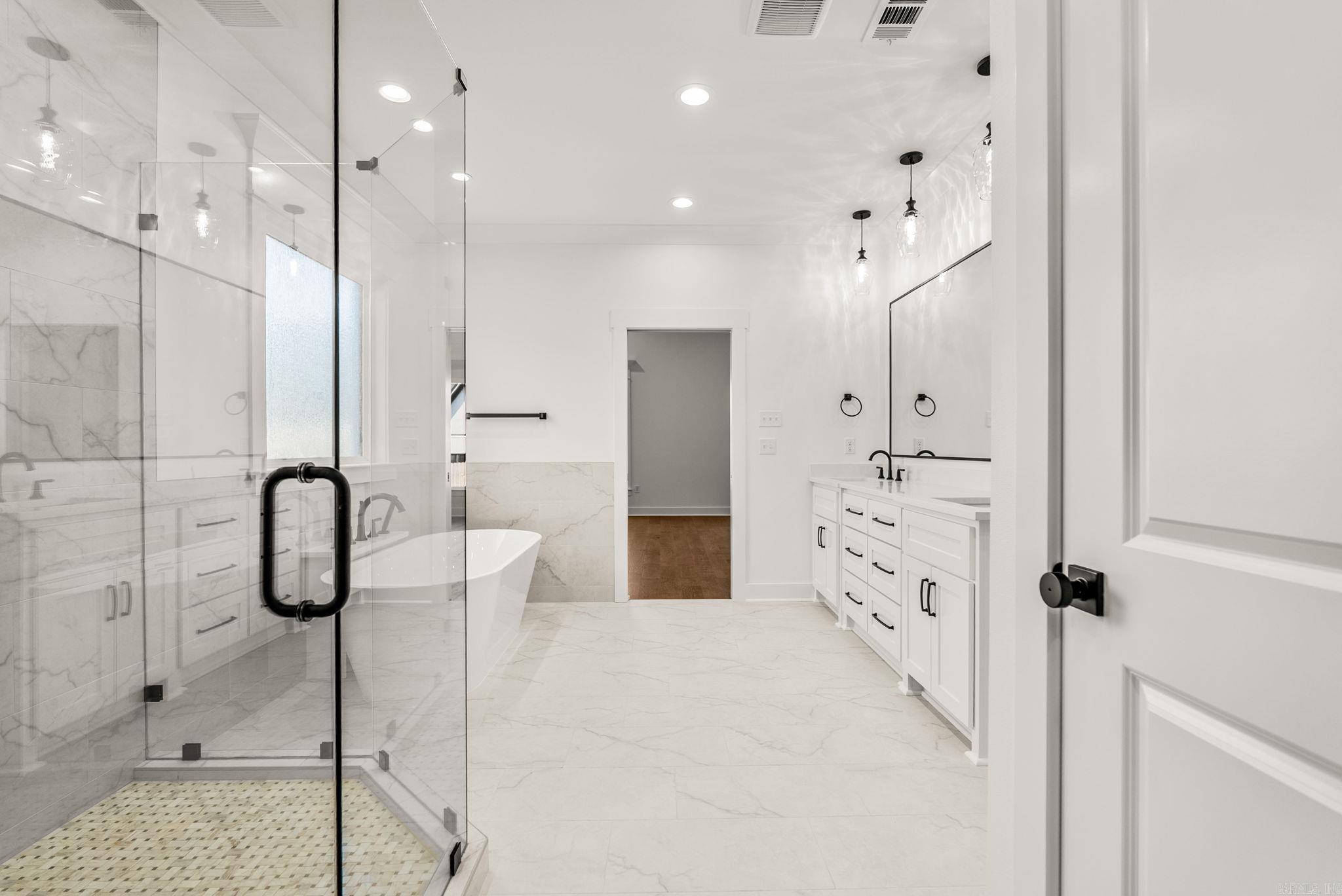 1670 DOLPHIN  Conway, AR