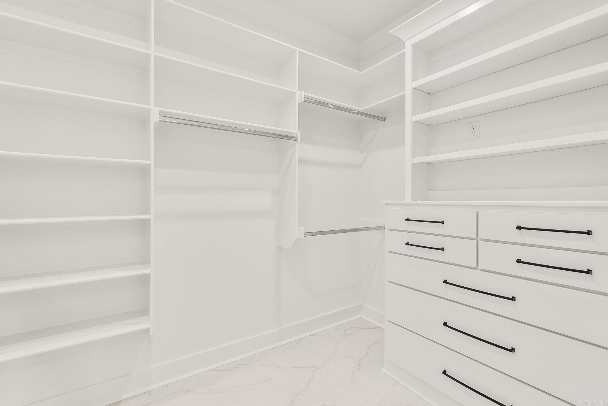 1670 DOLPHIN  Conway, AR