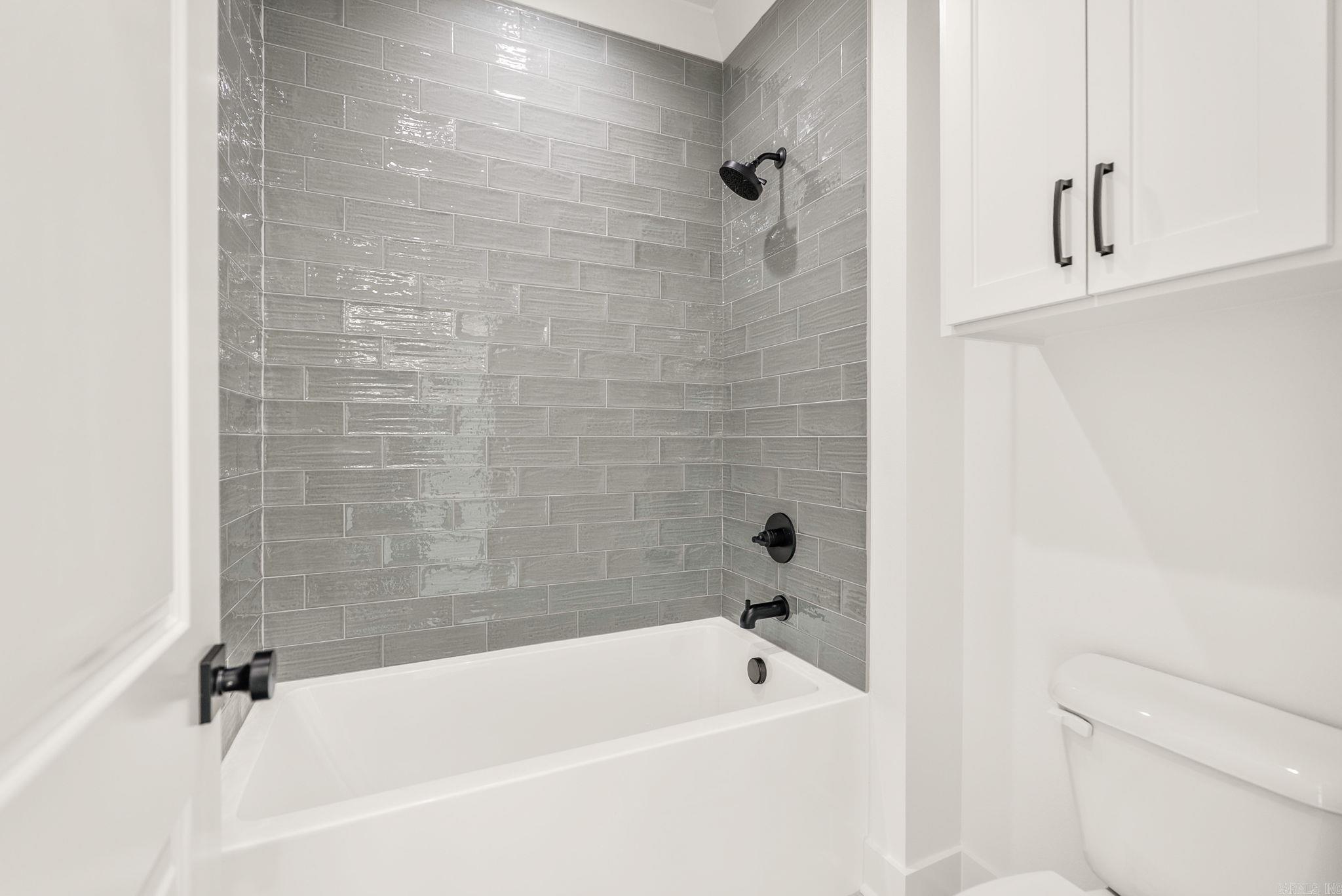 1670 DOLPHIN  Conway, AR