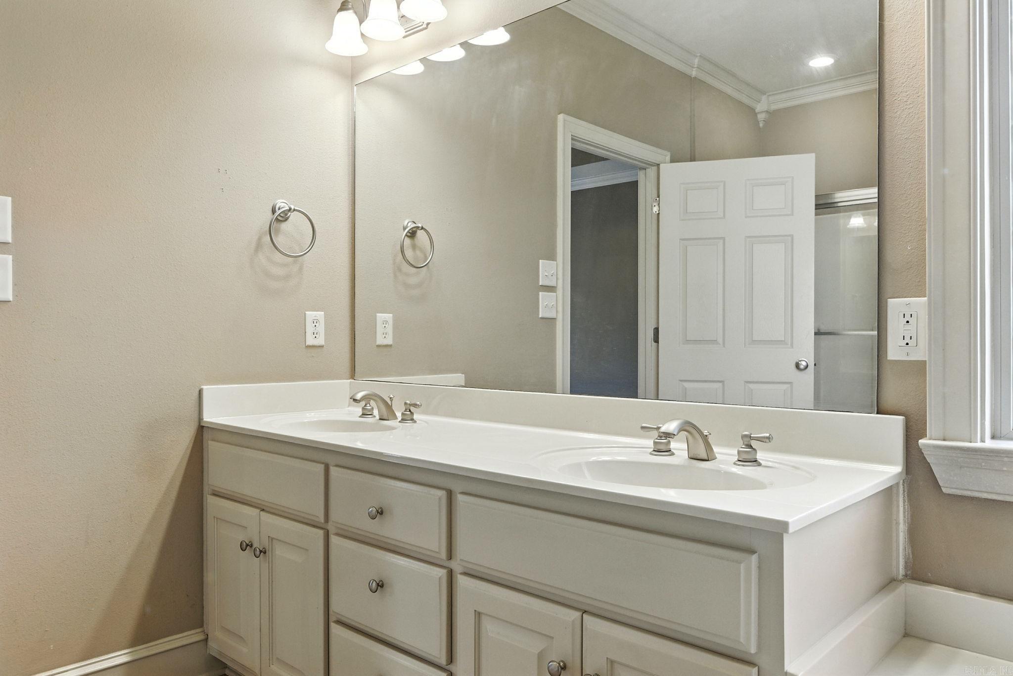 113 Bouriese  Maumelle, AR