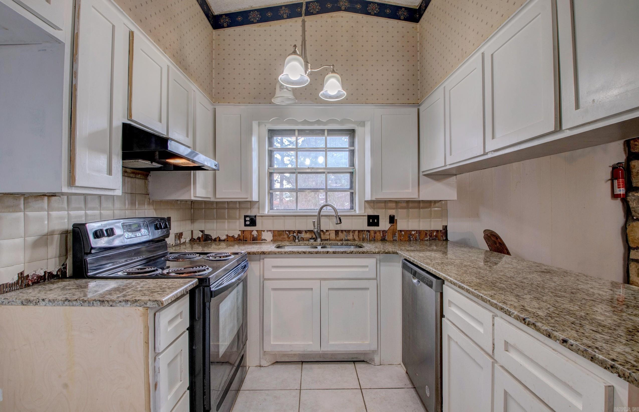 86 Lexington  White Hall, AR