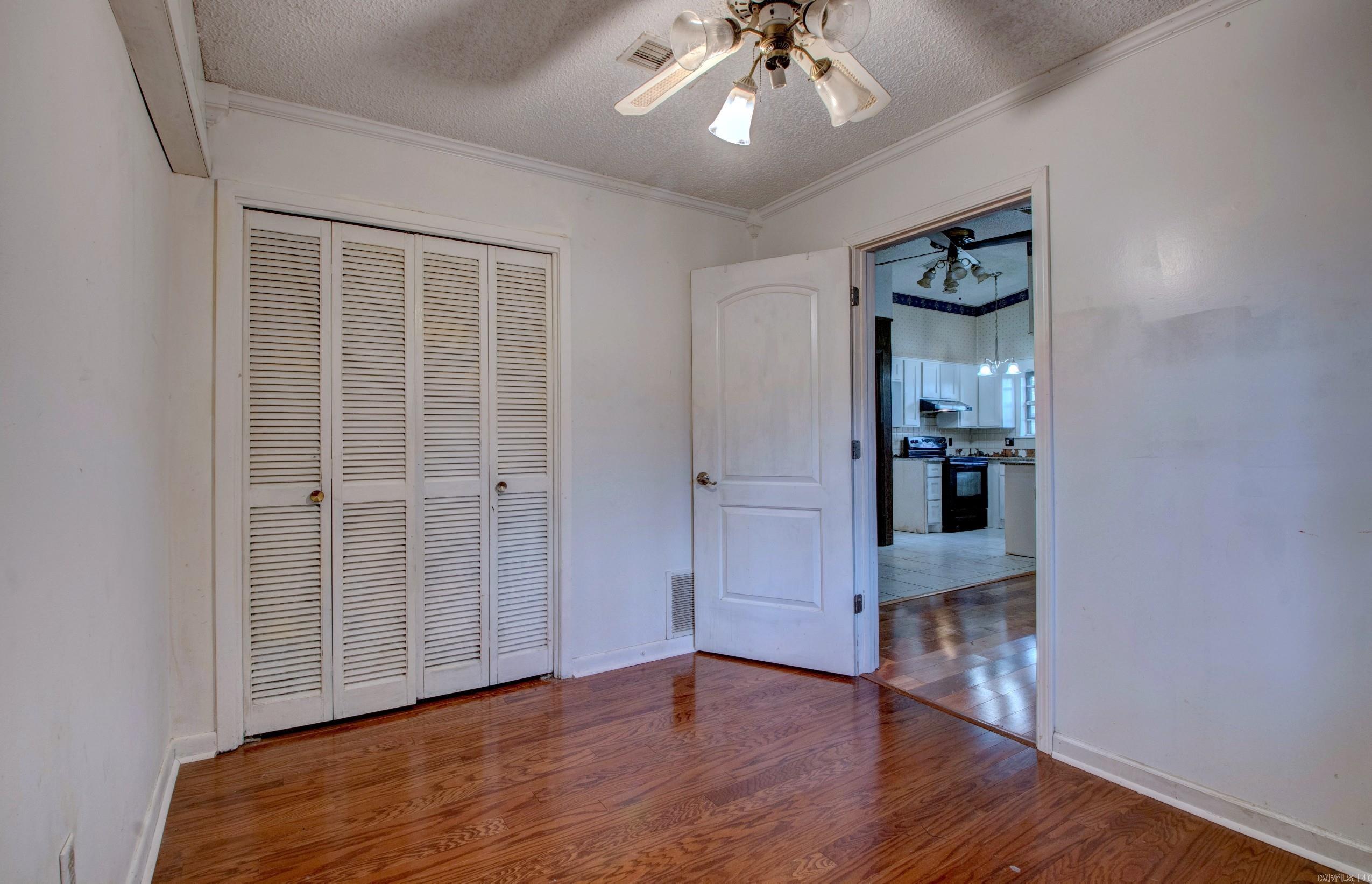 86 Lexington  White Hall, AR