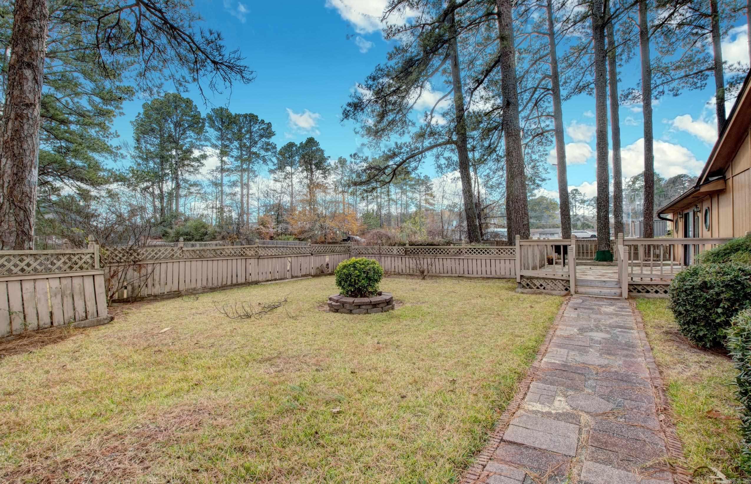 86 Lexington  White Hall, AR