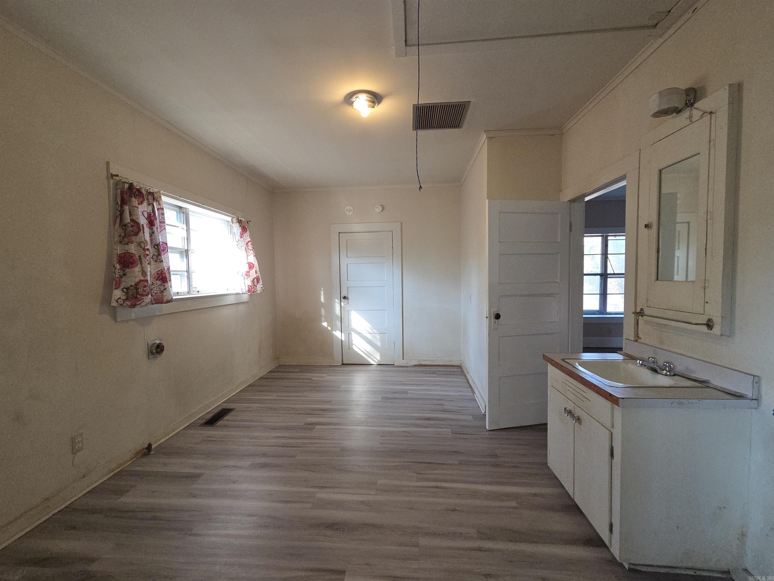 6824 Nevins Road  Pine Bluff, AR