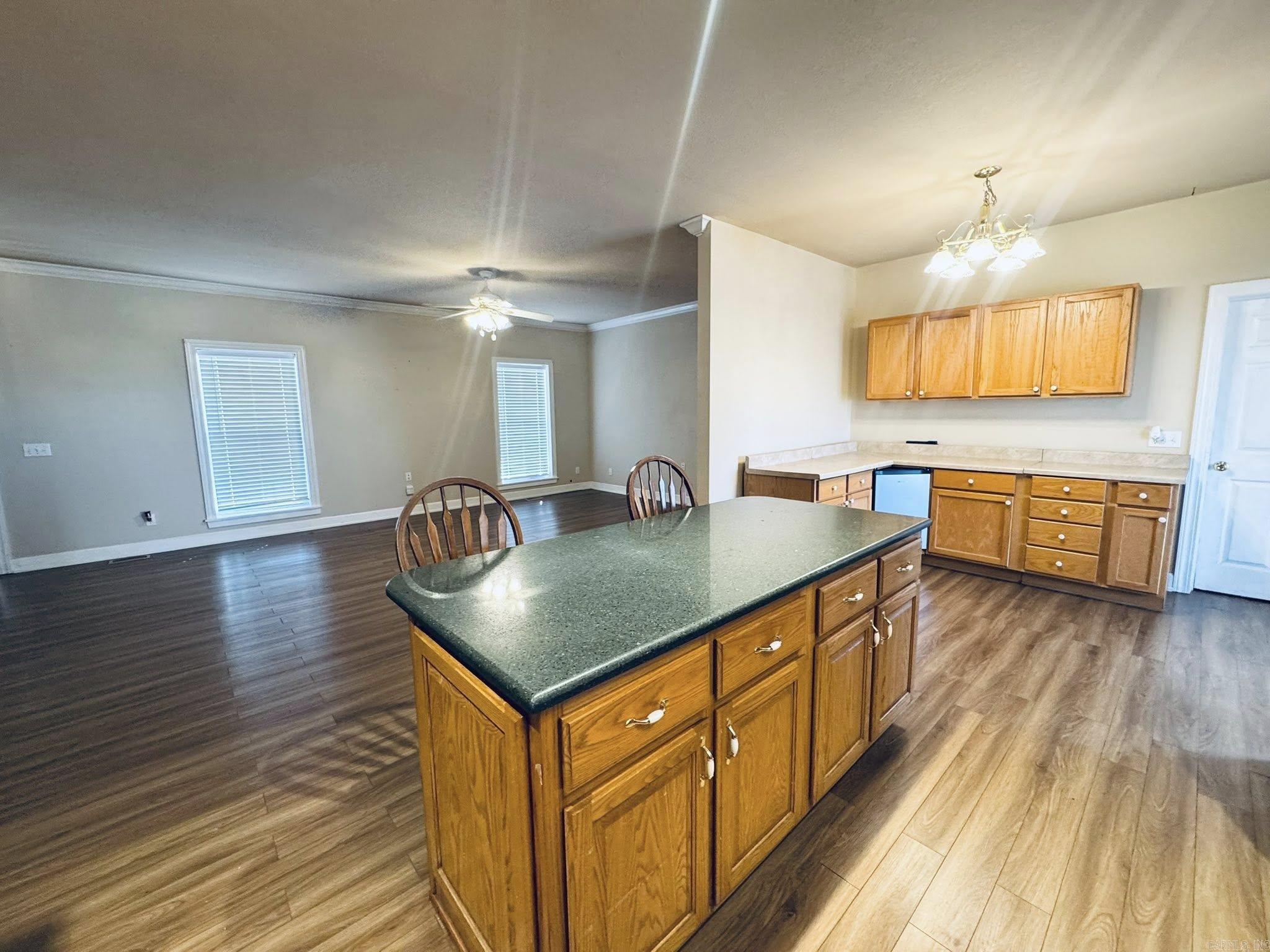 287 Country Charm  Mountain View, AR