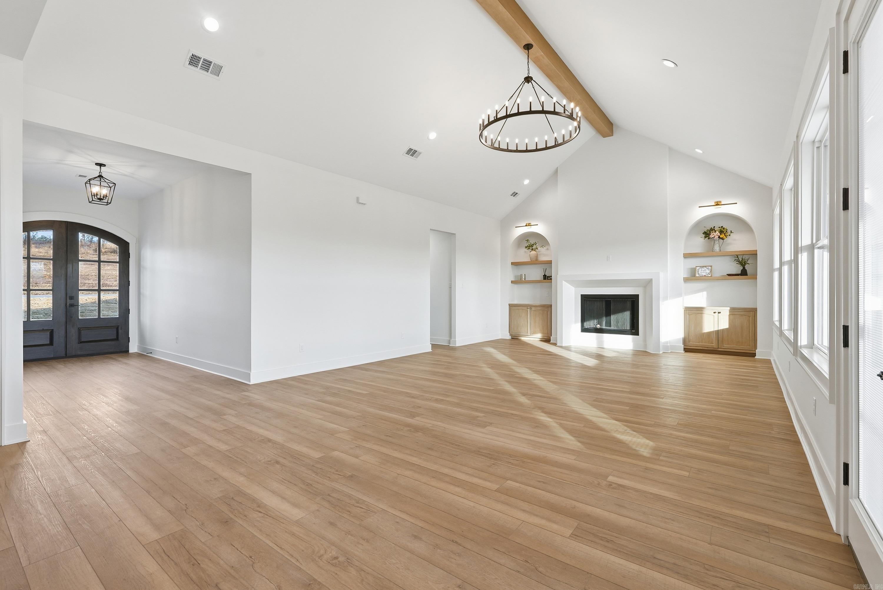 240 Castleberry  Greenbrier, AR