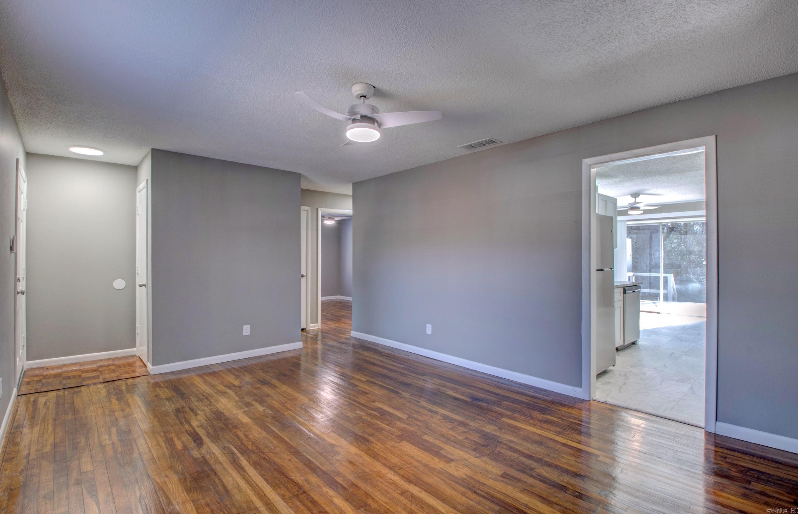 2911 Wynne Dr  Little Rock, AR