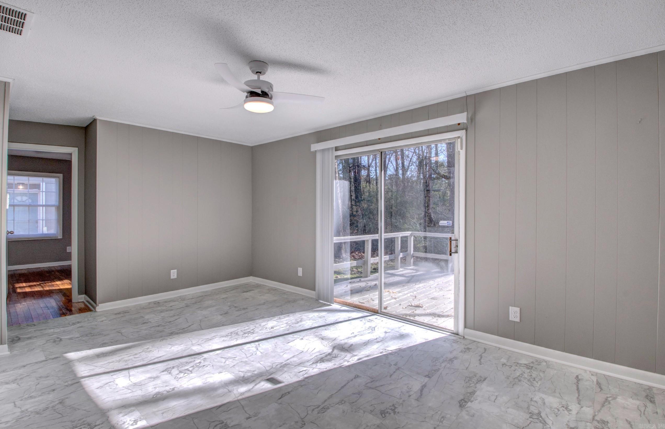 2911 Wynne Dr  Little Rock, AR