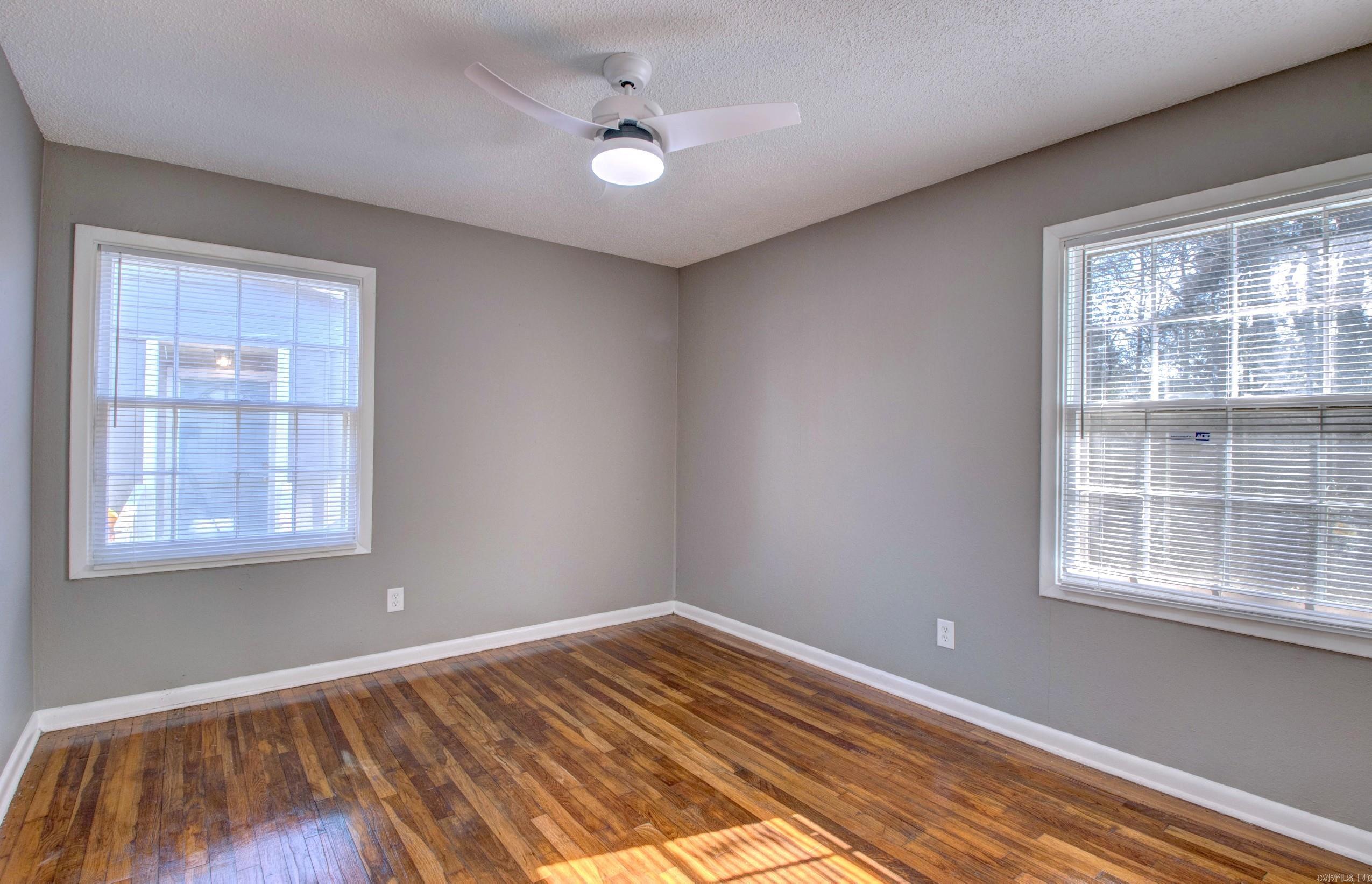 2911 Wynne Dr  Little Rock, AR