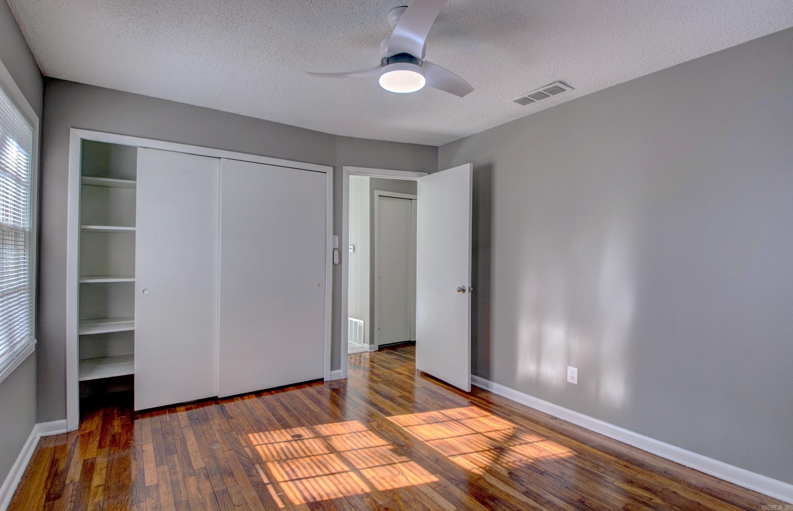 2911 Wynne Dr  Little Rock, AR