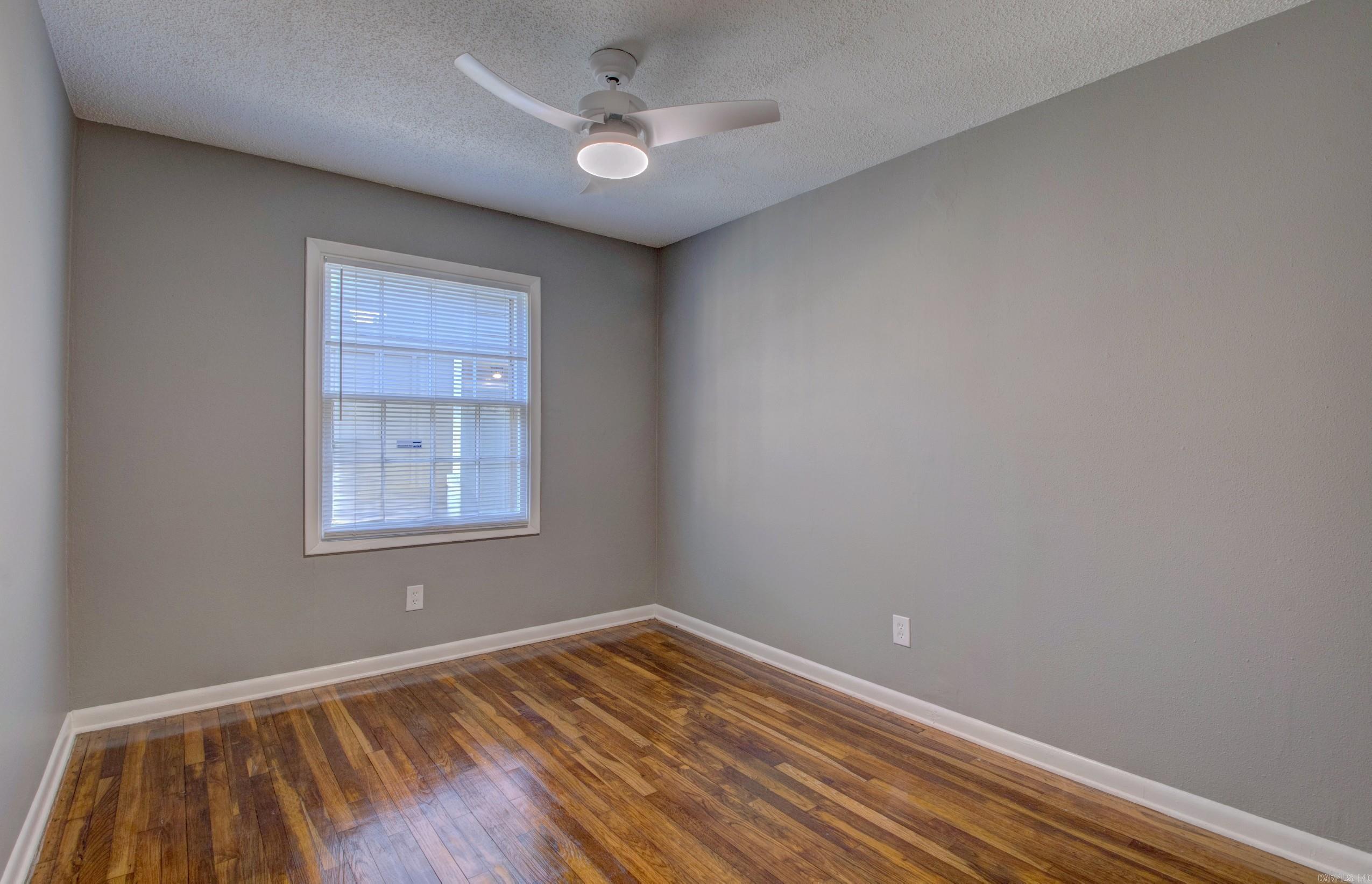 2911 Wynne Dr  Little Rock, AR