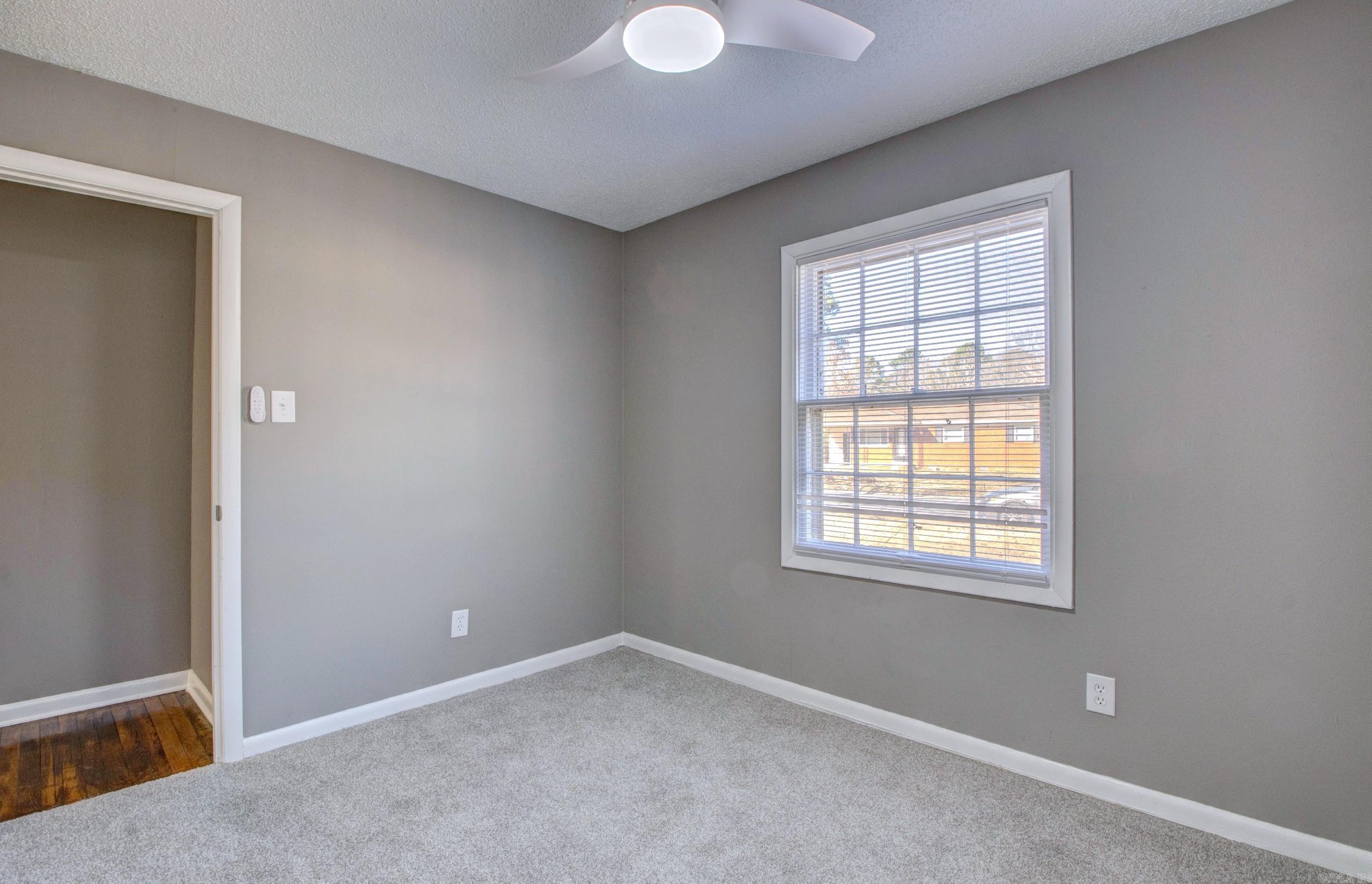 2911 Wynne Dr  Little Rock, AR