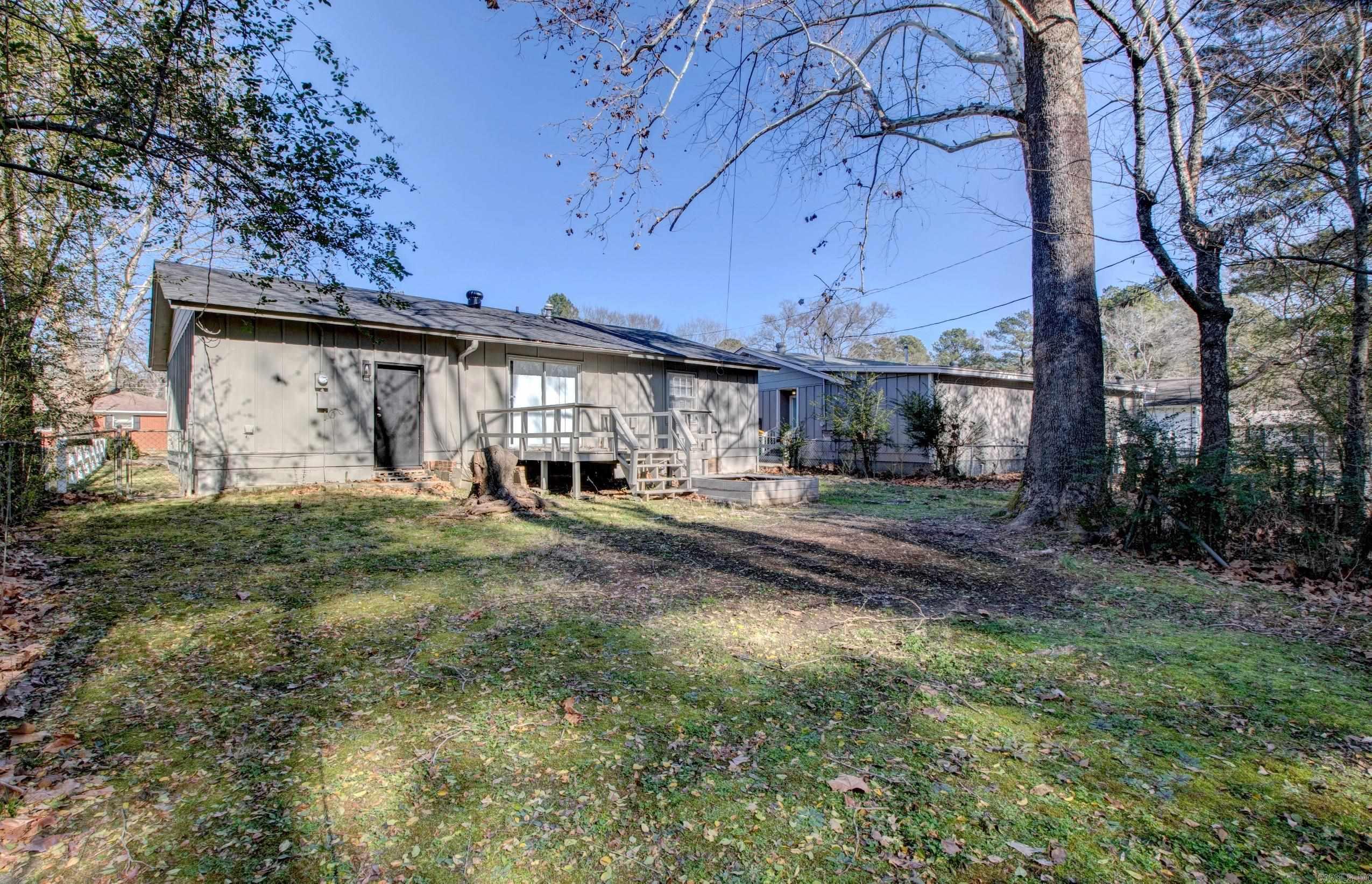 2911 Wynne Dr  Little Rock, AR